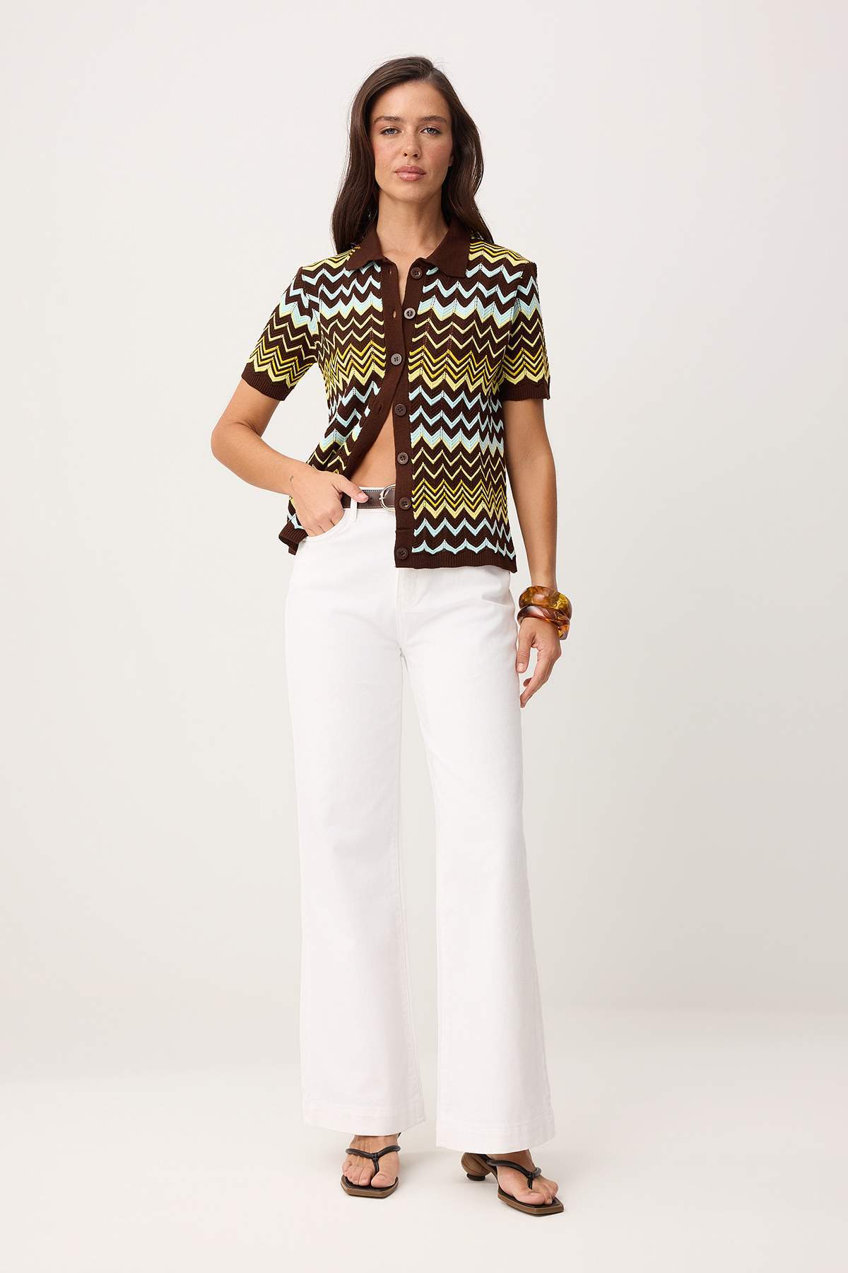 Trendyolmilla  Beyaz Kemerli Yüksek Bel Orta Esnek Wide Leg Jeans TWOSS26JE00211