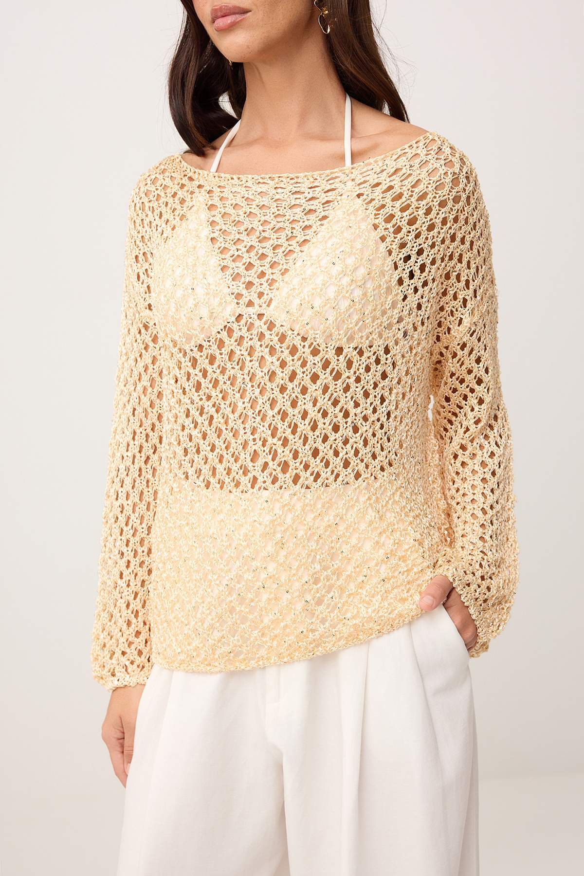 Trendyolmilla  Altın Payetli İplik Ajurlu Kayık Yaka Triko Kazak TWOSS26KZ00005 - Görsel 3