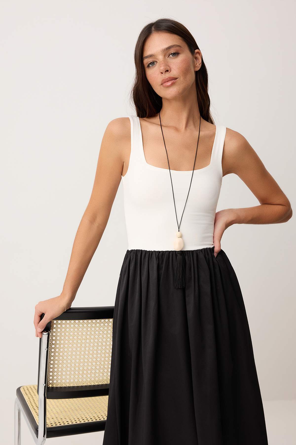 Trendyolmilla  Siyah-Beyaz Maxi Dokuma Elbise TWOSS26EL00883 - Görsel 2