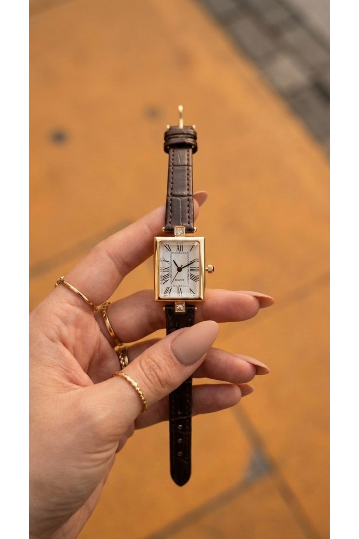 KLISHE Butik  Royal Kadın Saat Gold Kare Kasa | Vintage Old Money Kahverengi Deri Kordon Lüks Zarif Kol Saati 2026 - Görsel 2
