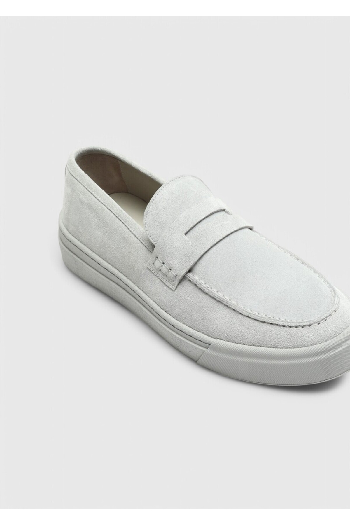 Ramsey Açık Gri Süet Casual Loafer görsel 2