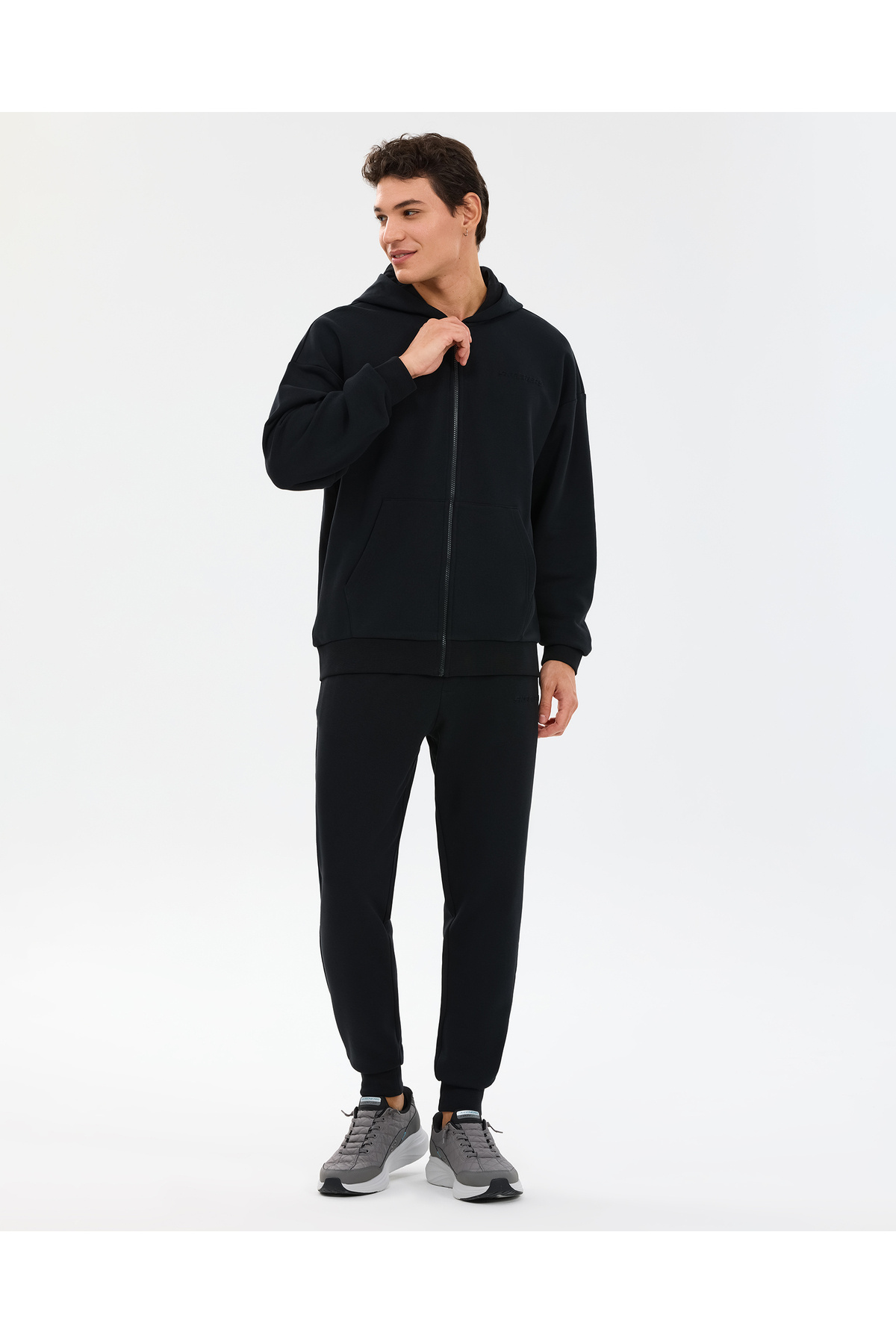 SKECHERS M Essential Full Zip Hoodie Sweatshirt Erkek Siyah Sweatshirt S2610014-3817 görsel 5