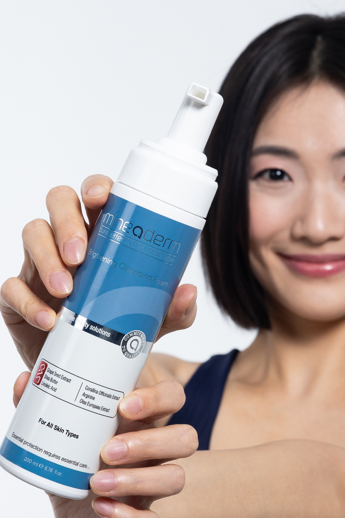 Aydınlatıcı Günlük Temizleme Köpüğü/Brightening Cleansing Foam — 8680525350112 — تصویر 3 از 7