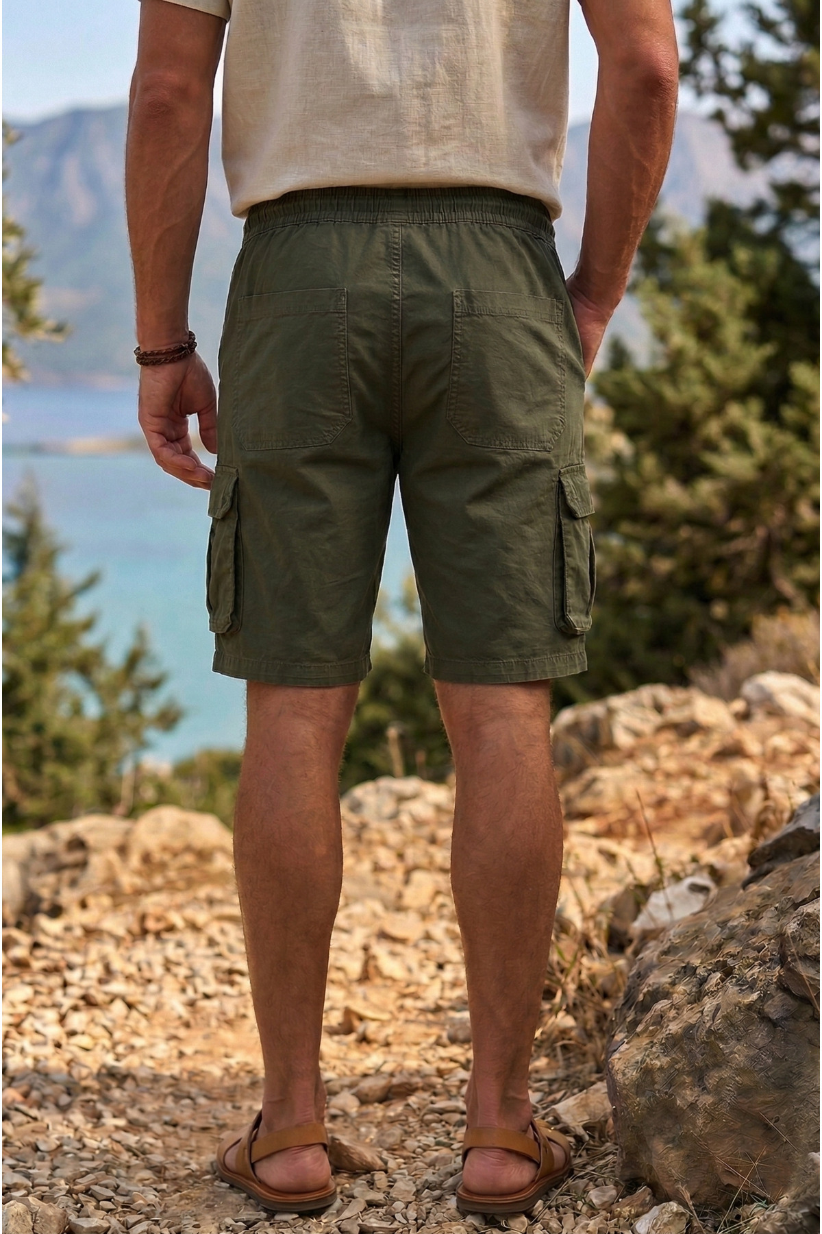 TheSeason Erkek Kargo Cepli Beli Lastikli Comfort Fit Pamuklu Esnek Haki Şort görsel 3