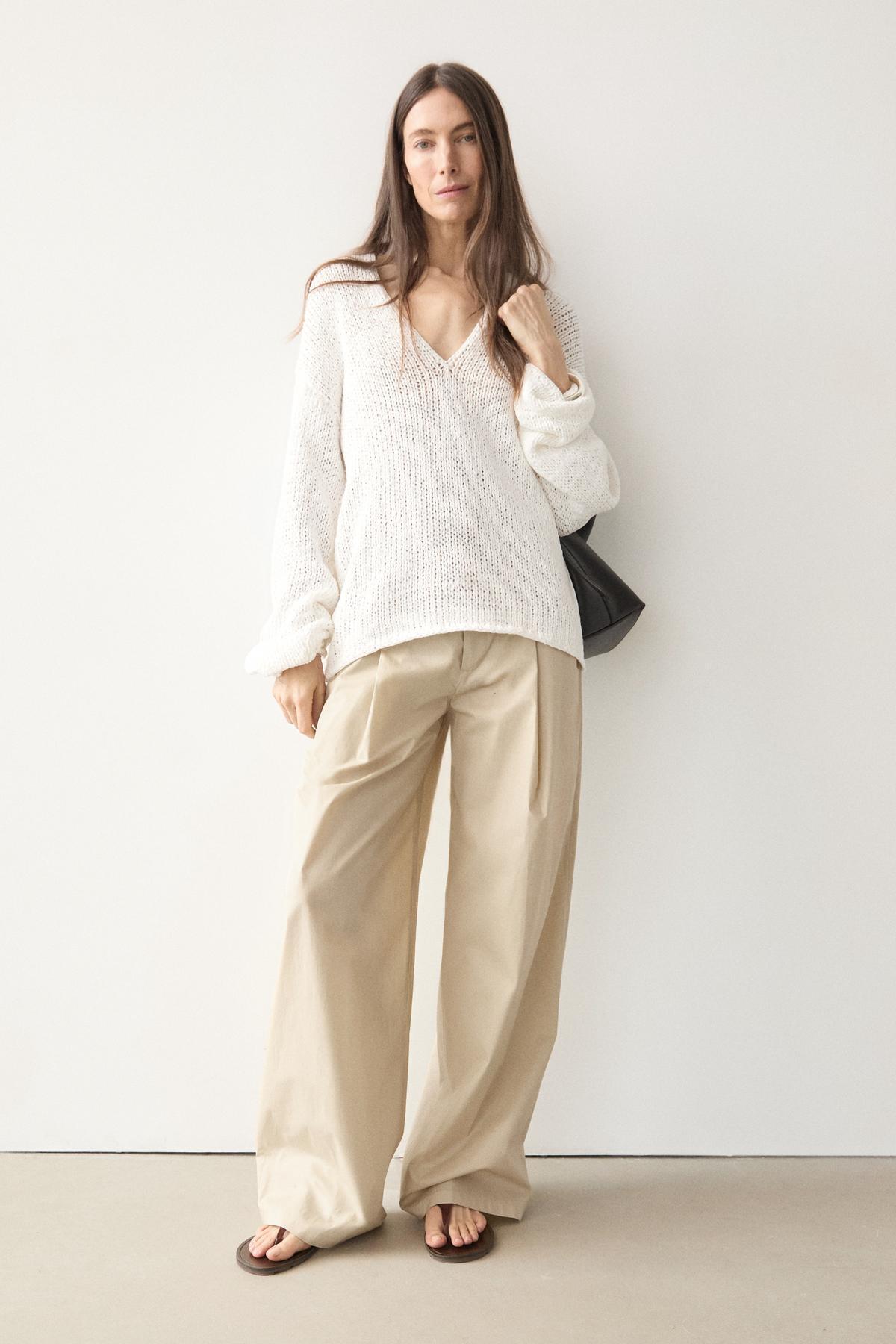 Massimo Dutti  Ajurlu V yaka triko kazak