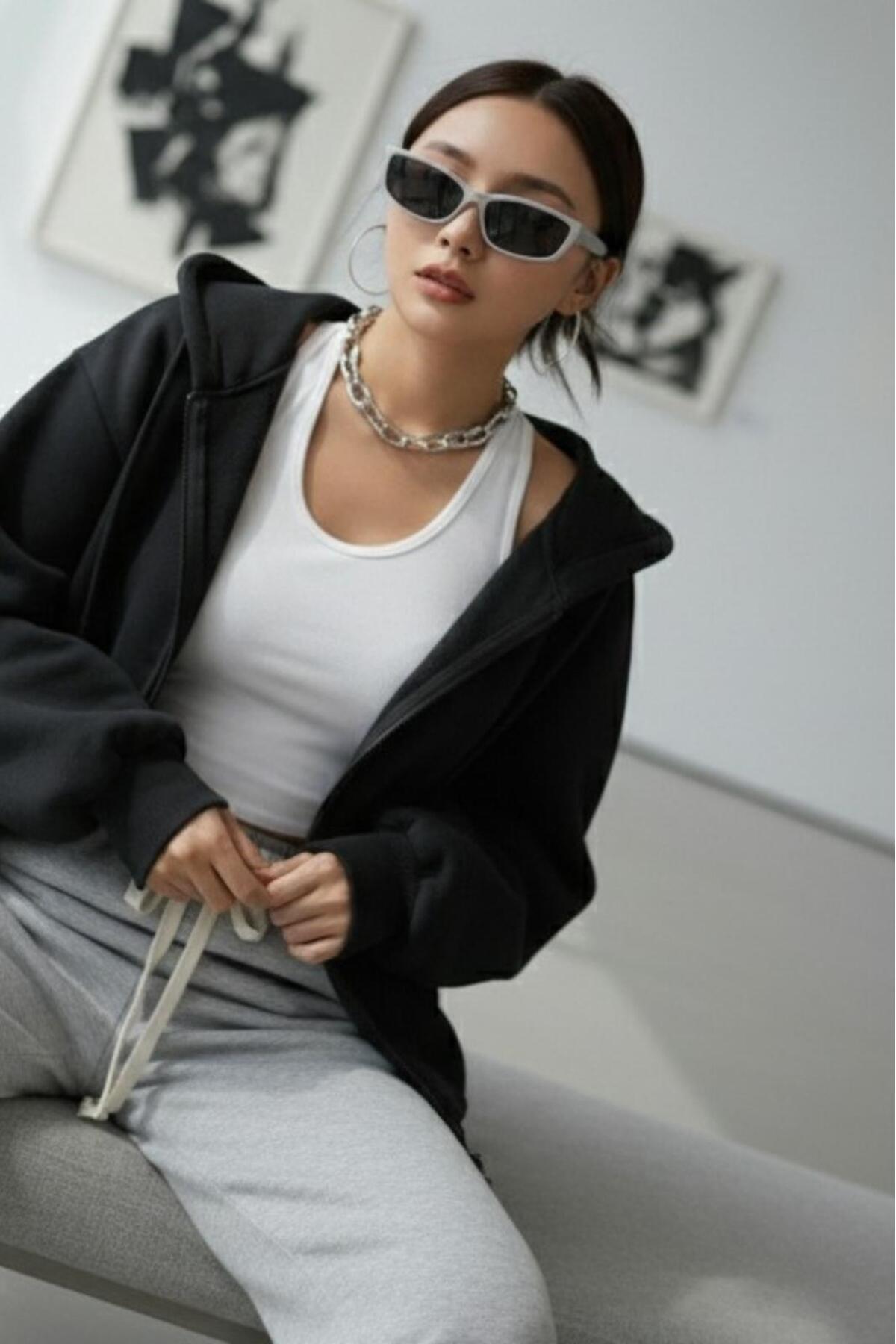 NO 601  Kadın Siyah Kalın Kışlık Kumaş Fermuarlı Kapşonlu Ceket - Görsel 4