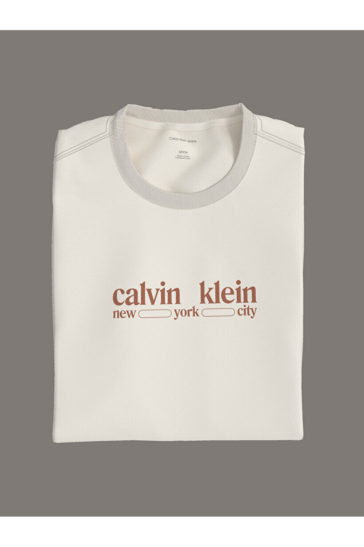 تیشرتمردانهCalvin Kleinرنگارنگ