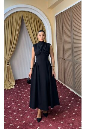 Nida Boutique Omuz Drapeli Belden Oturtmalı Sıfır Kol Vatkalı Double Kumaş El...