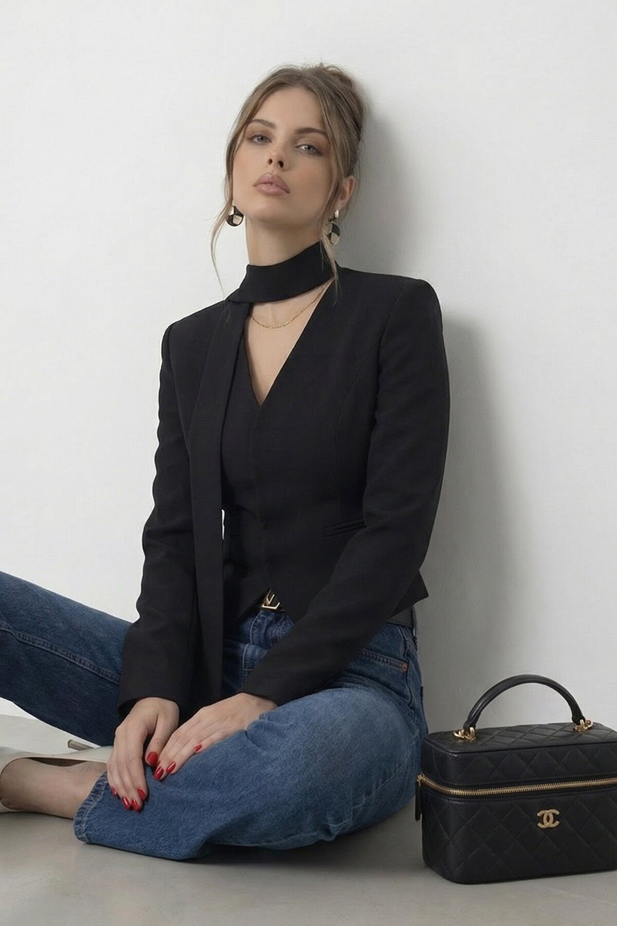 Tied V-Neck Long Sleeve Blouse