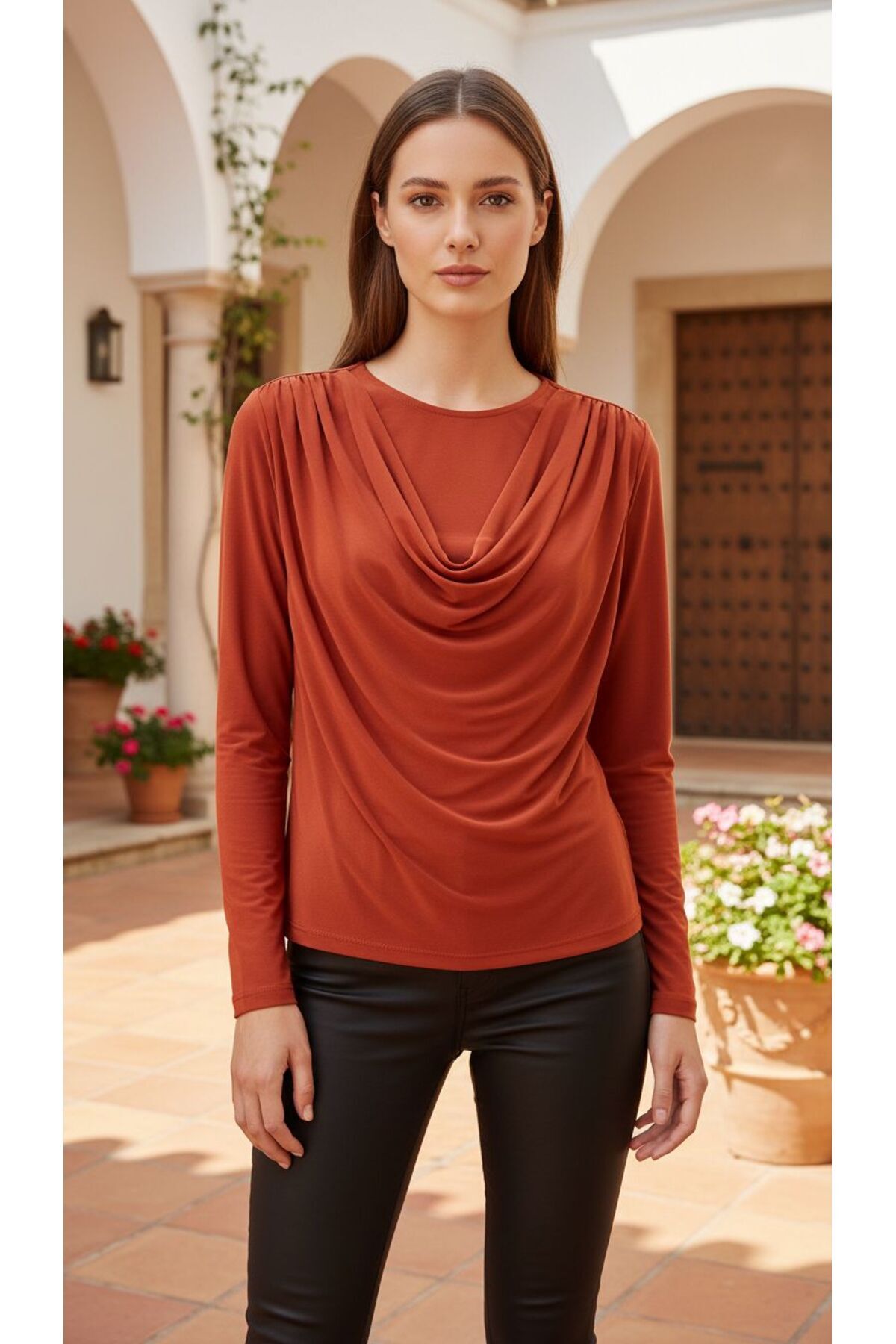 Degage Collar Sandy Blouse