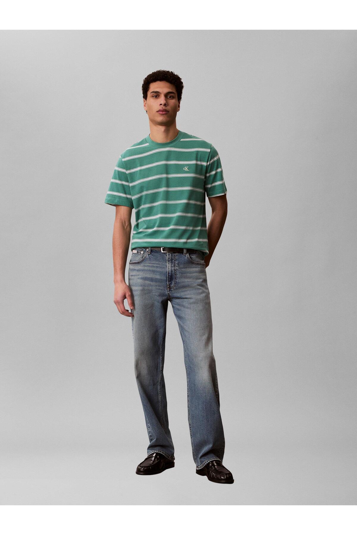 تیشرتمردانهCalvin Kleinرنگارنگ تیشرتمردانهCalvin Kleinرنگارنگ