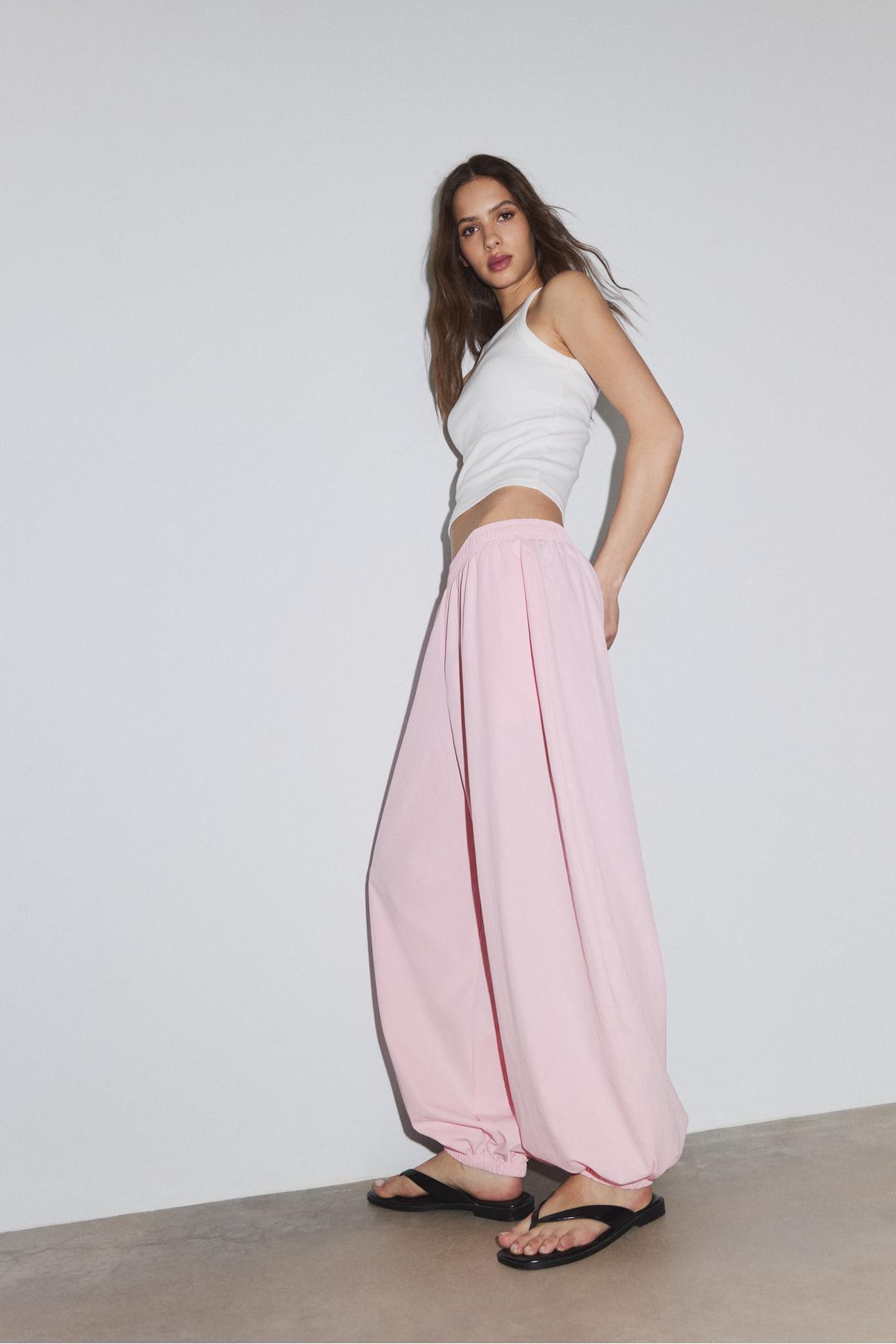Technical balloon parachute pants