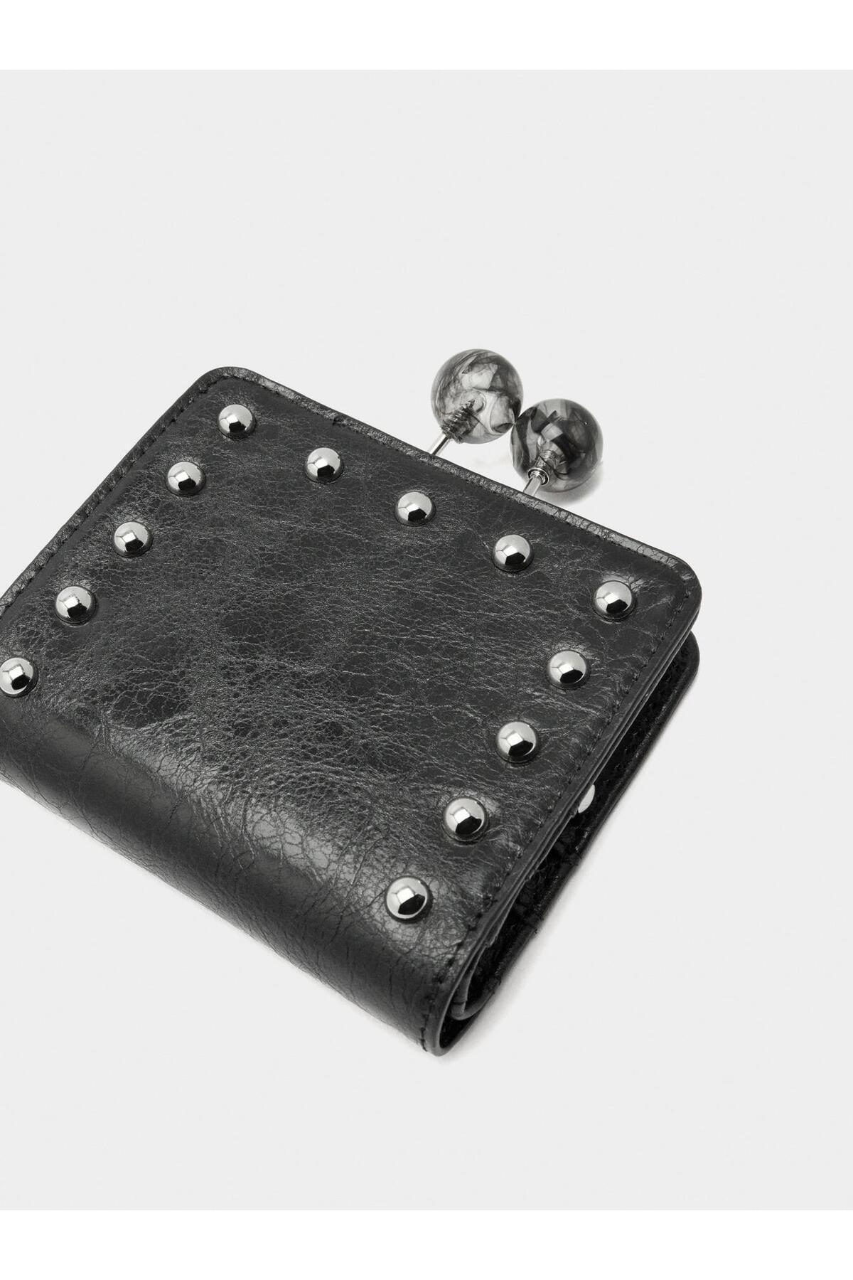 Parfois Kadın Zımba Detaylı Kiss-Lock Cüzdan - Fiyatı, Yorumları