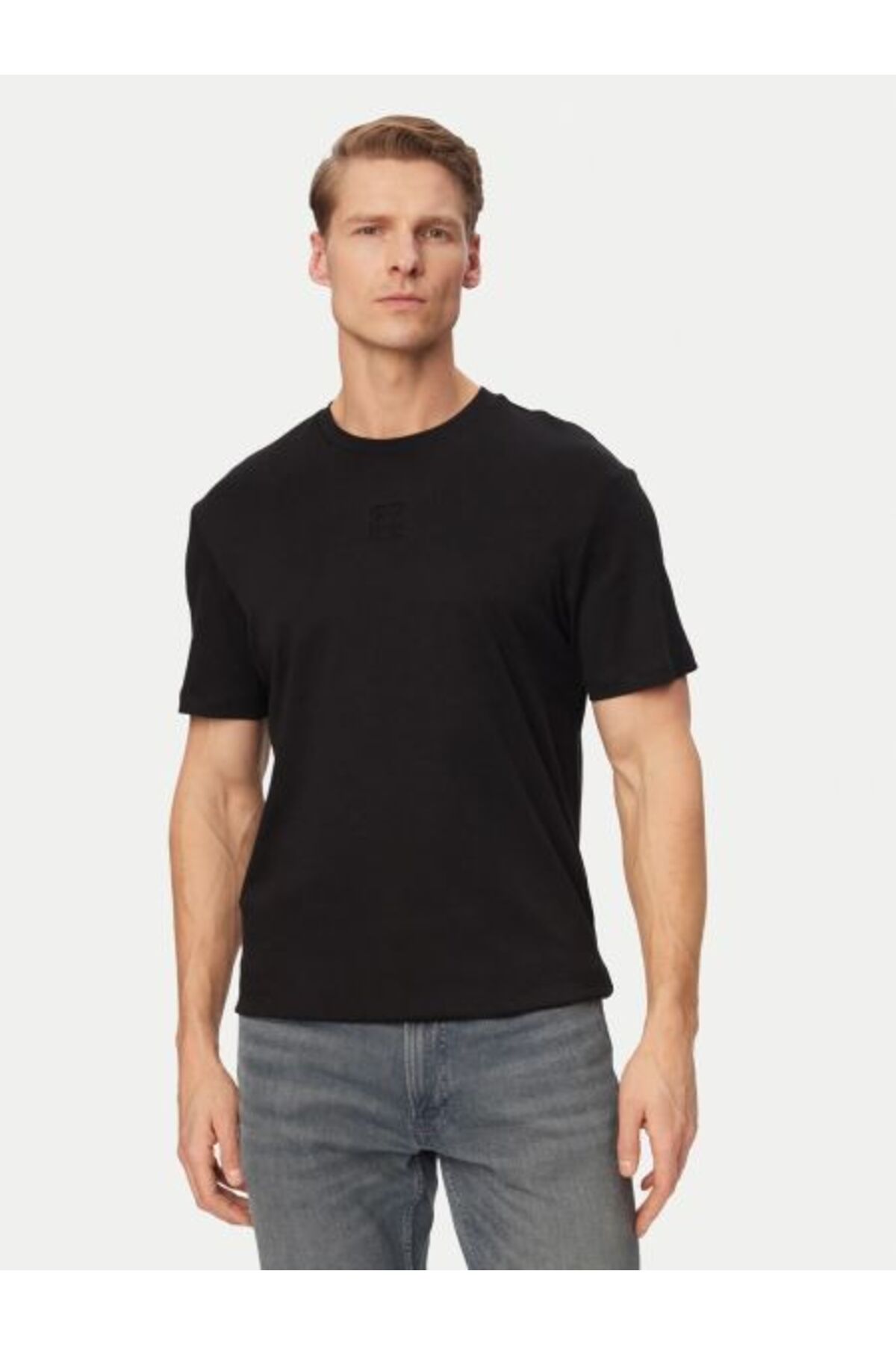 تیشرتمردانهCalvin Kleinمشکی