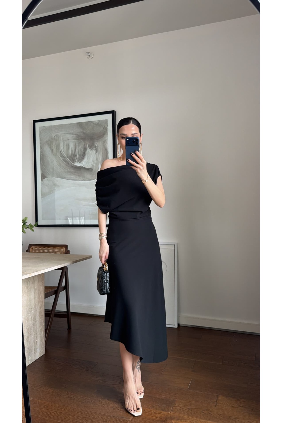 sinemkivanc co  KAYIK YAKA DÖKÜMLÜ ELBİSE