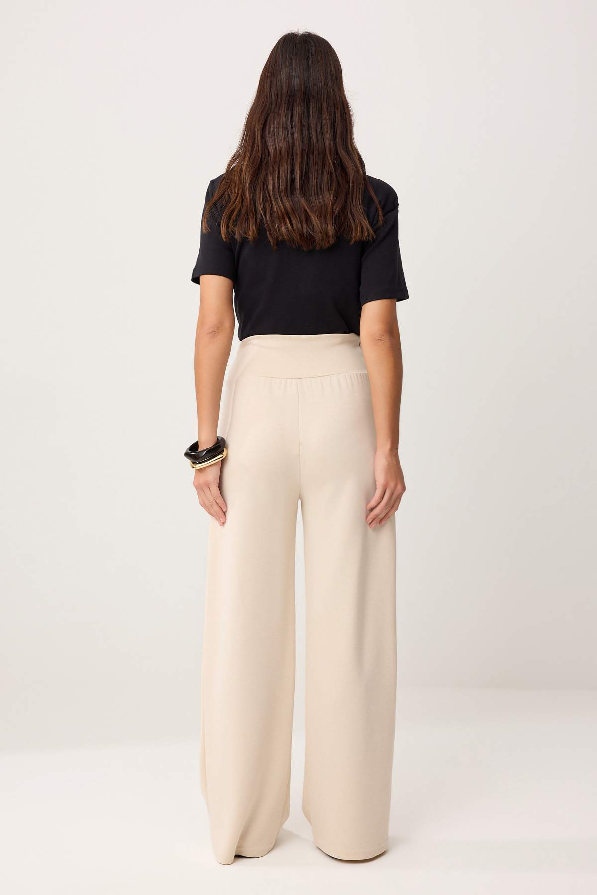 Trendyolmilla  Taş Havuç/Şalvar Aksesuar Detaylı Normal Bel Boru Paça Soft Touch Örme Pantolon TWOSS26PL00176 - Görsel 4