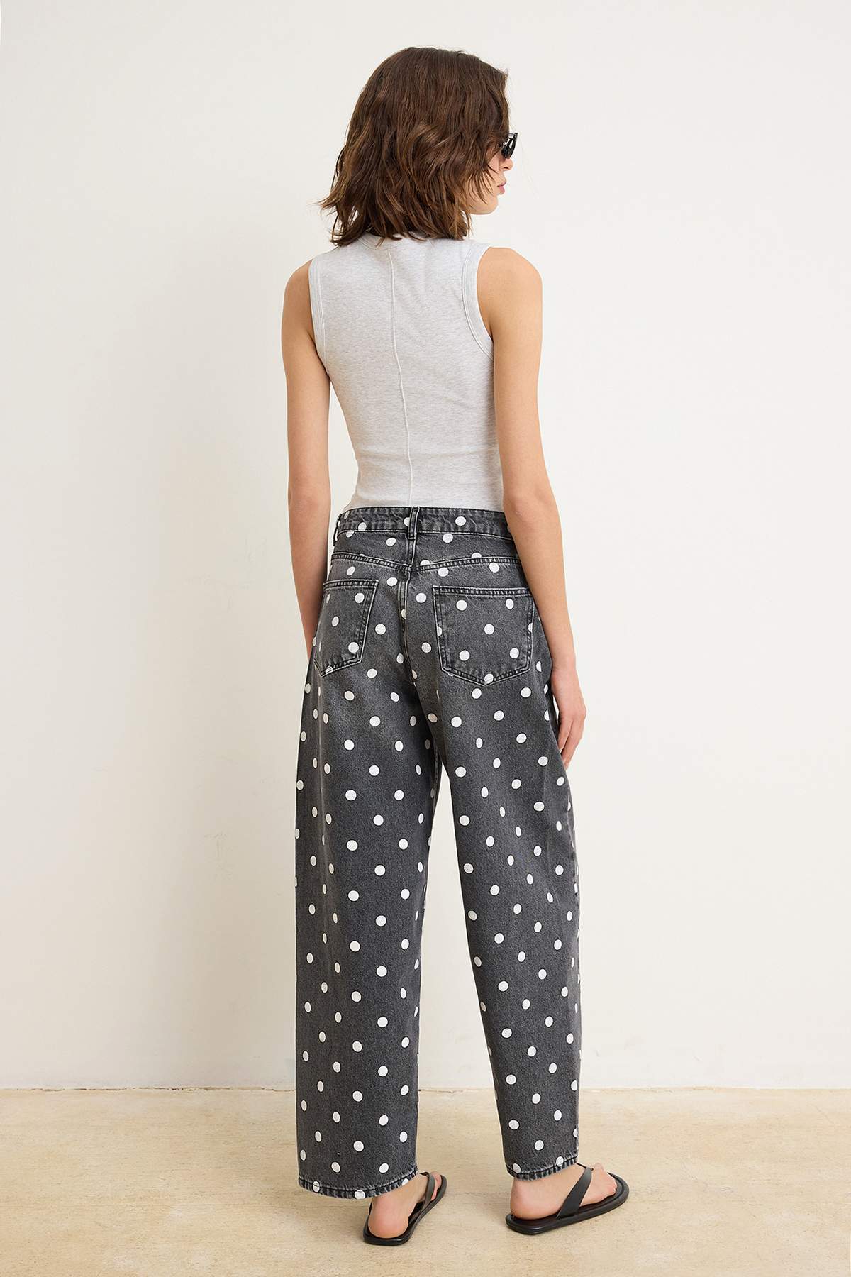 Trendyolmilla  Antrasit Puantiyeli Yüksek Bel Baggy Jeans TWOSS26JE00335 - Görsel 4