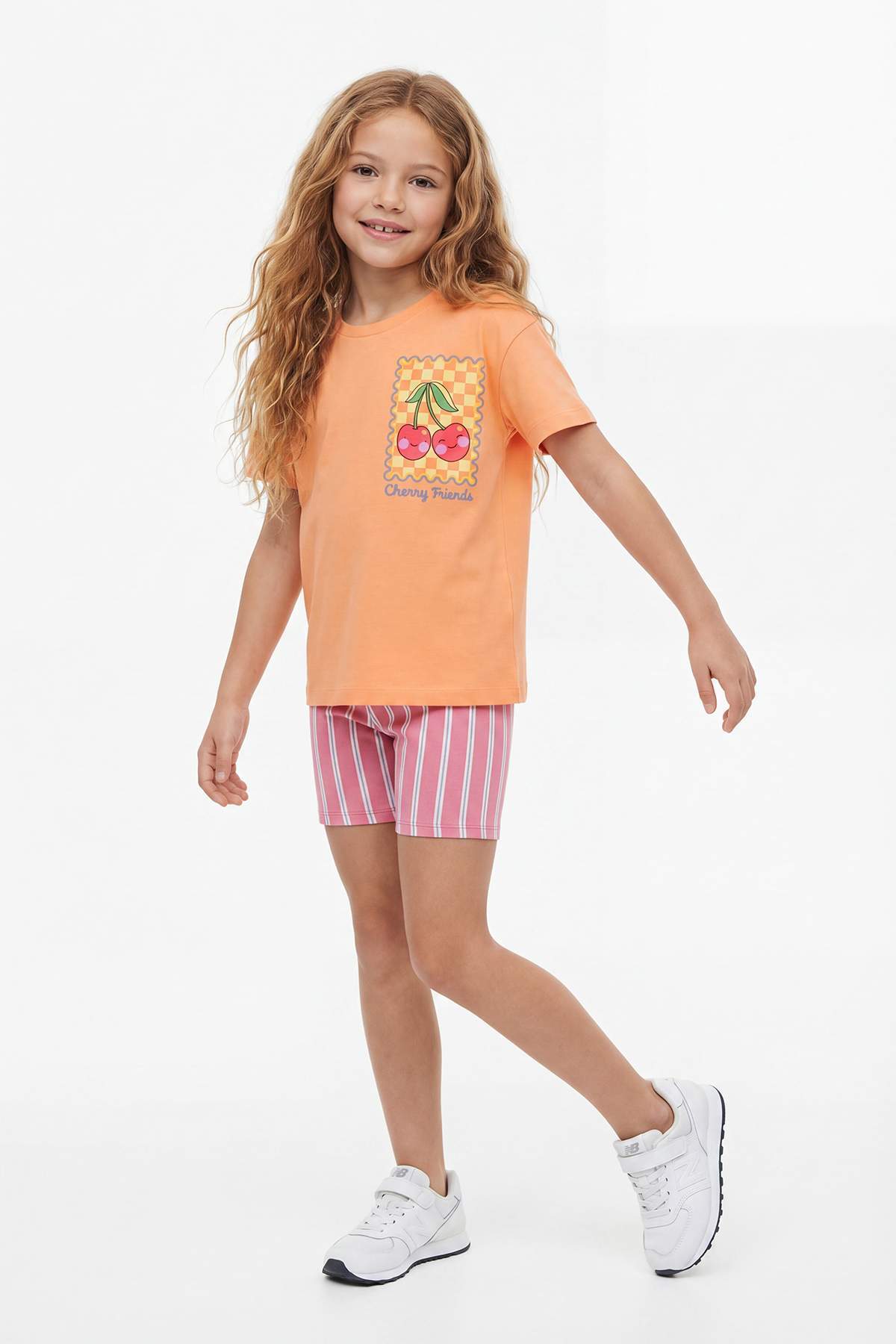 TRENDYOLKIDS Salmon Striped Knitted Girls' Top and Bottom Set Tkdss26Au00029