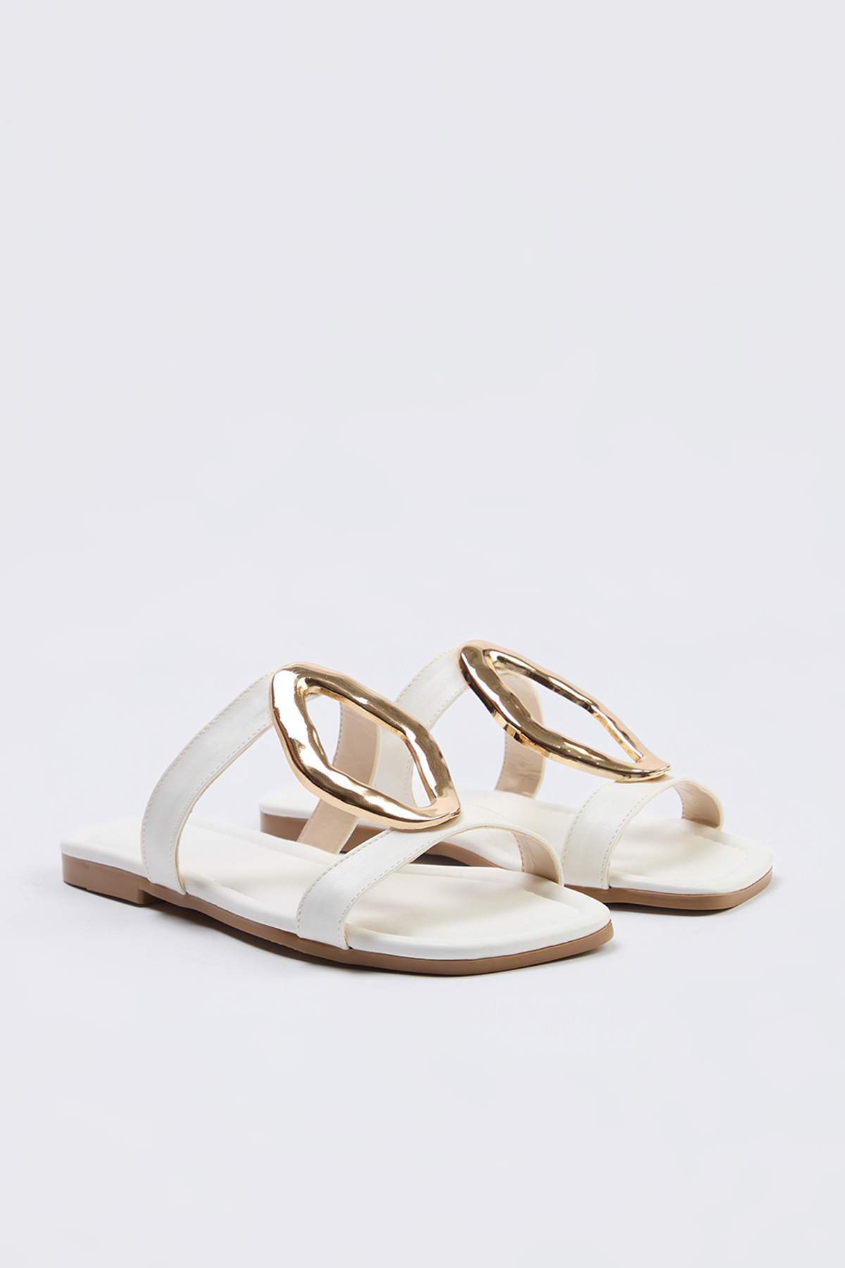 trendyol-shoes-womens-slippers