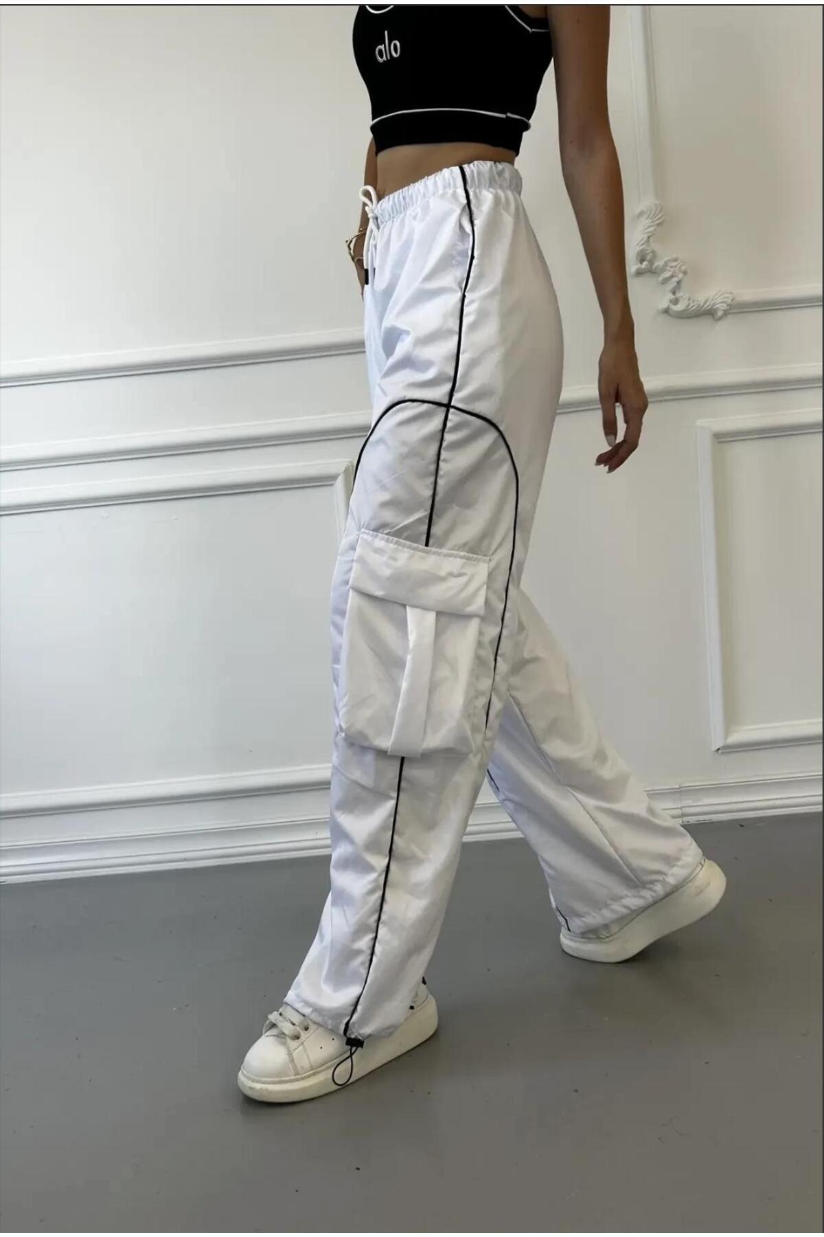 Cargo Pocket Striped Parachute White