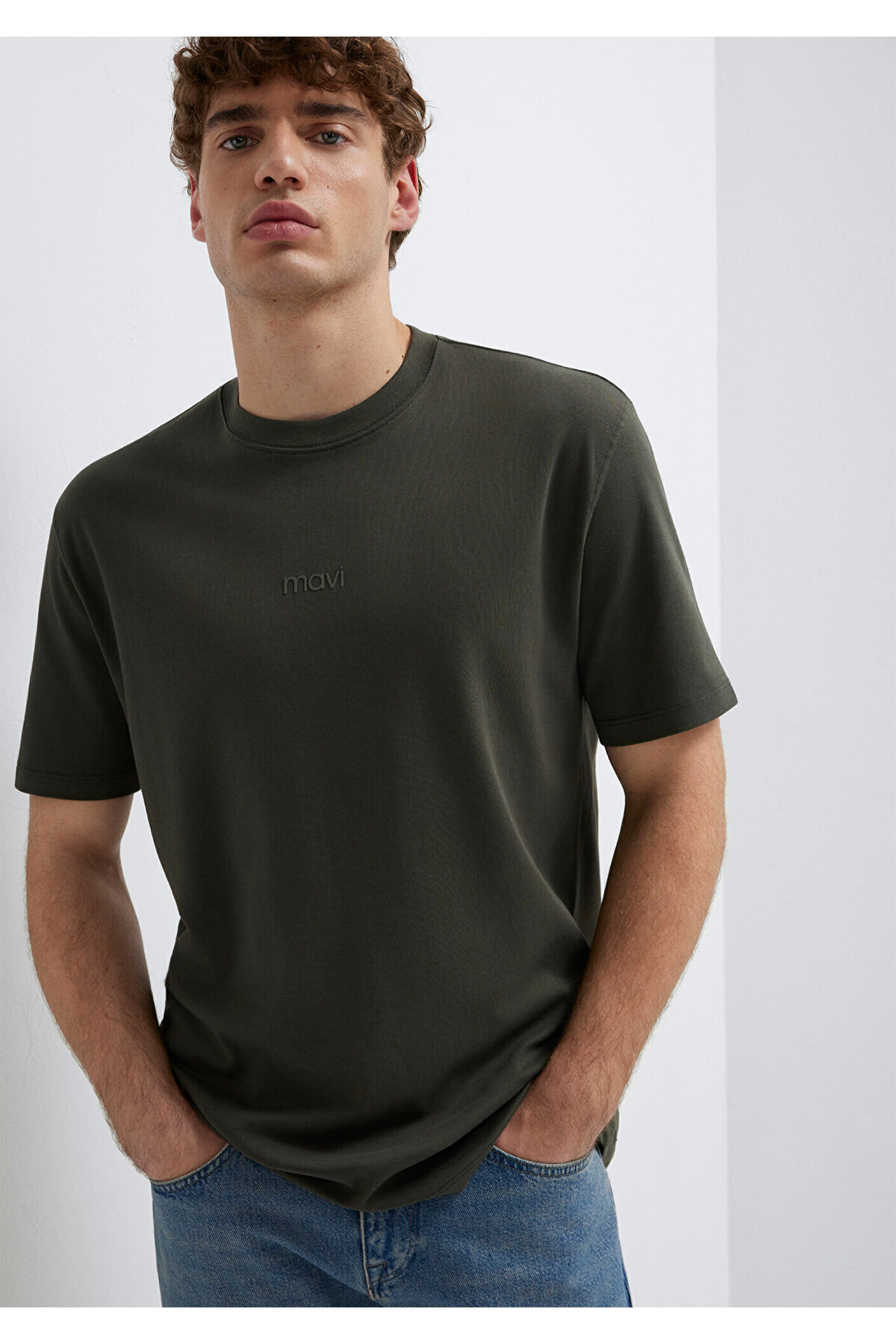 Mavi  Logo Haki Basic İnterlok Tişört Loose Fit / Bol Rahat Kesim 0613102-71553 - Görsel 3