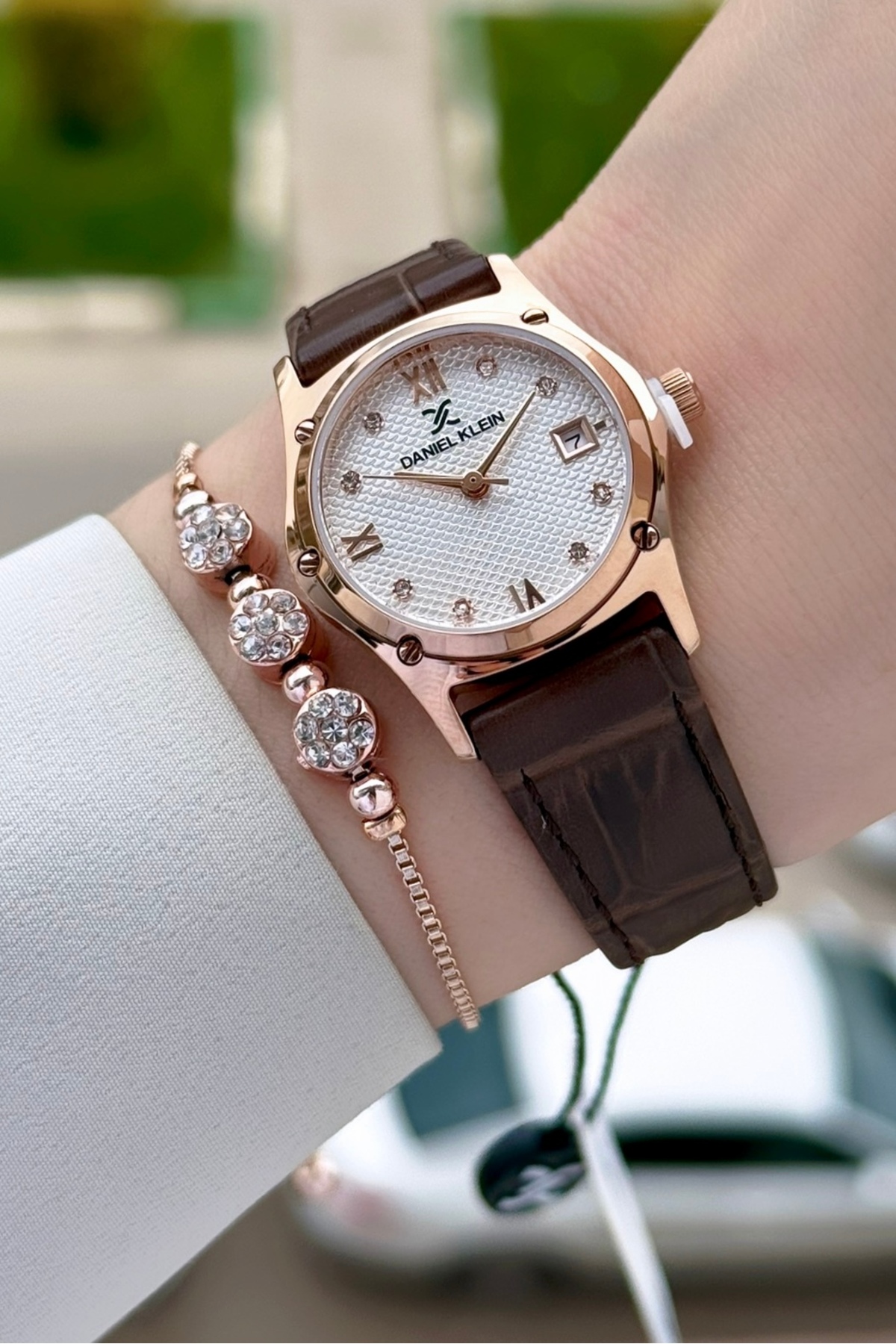 Case Rose Strap Brown Color 29 Mm Women Wrist Watch and Bracelet