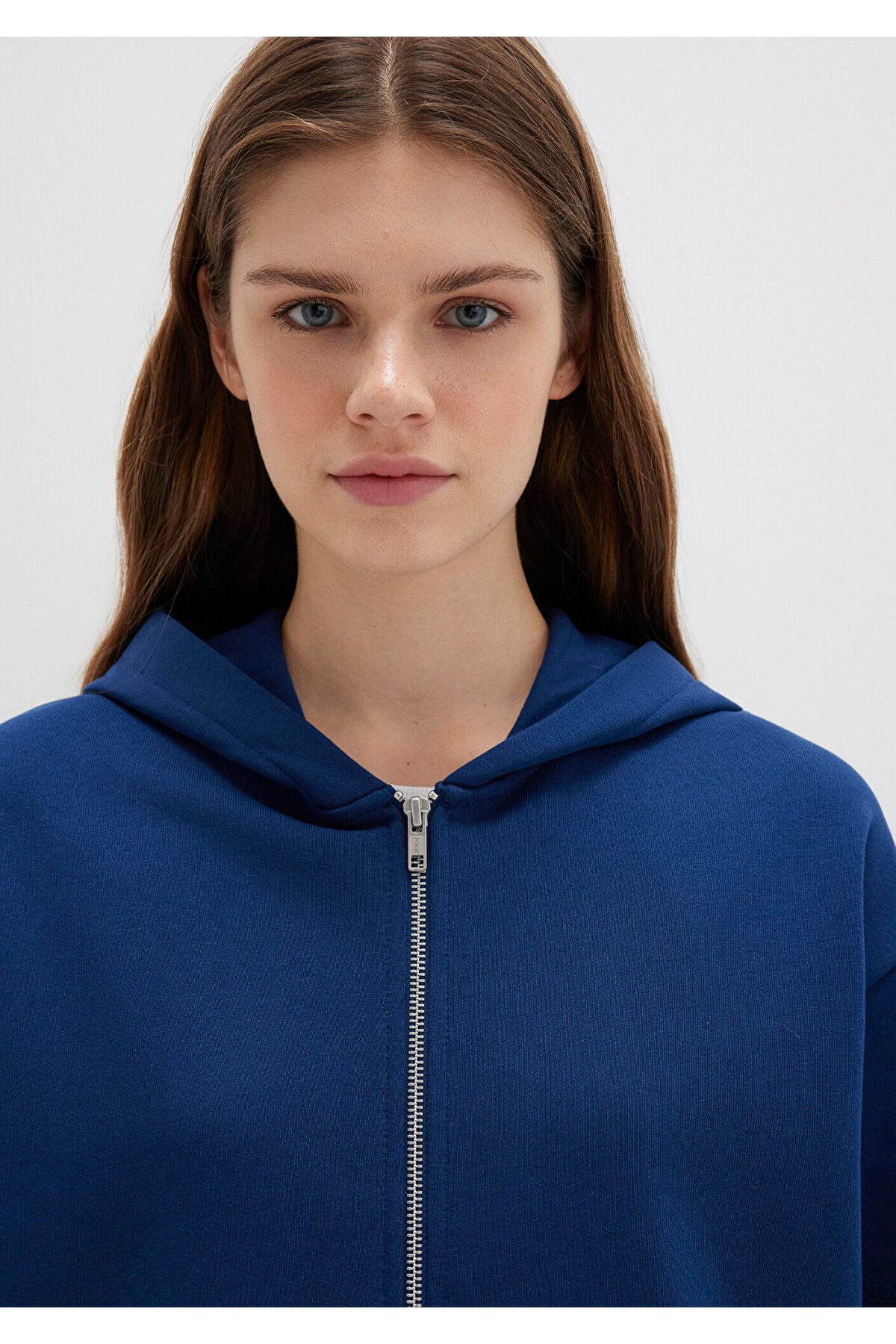 Mavi  Fermuarlı Kapüşonlu Lacivert Basic Sweatshirt 1611775-82625 - Görsel 5