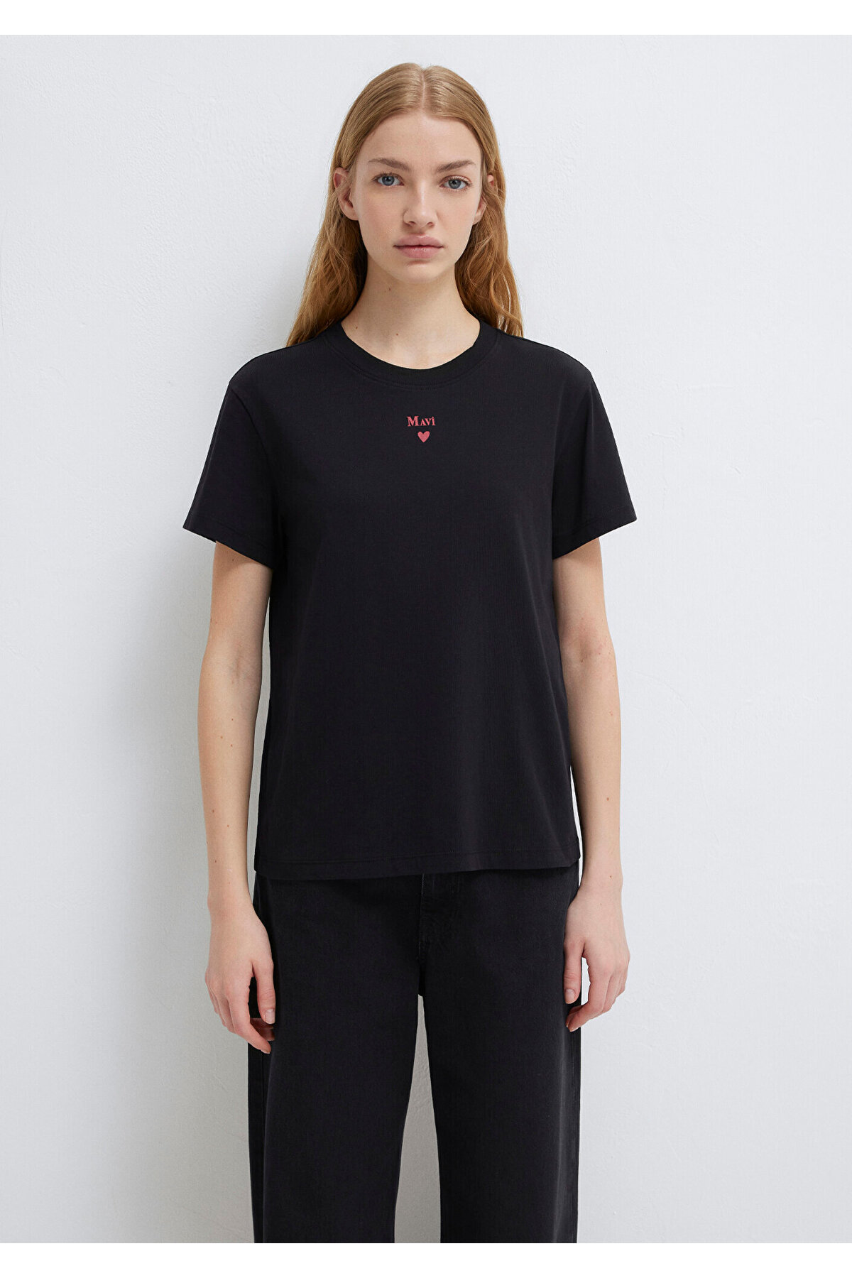 Mavi  Logo Baskılı Siyah Tişört Semi Slim Fit / Yarı Dar Kesim 1601185-900 - Görsel 3