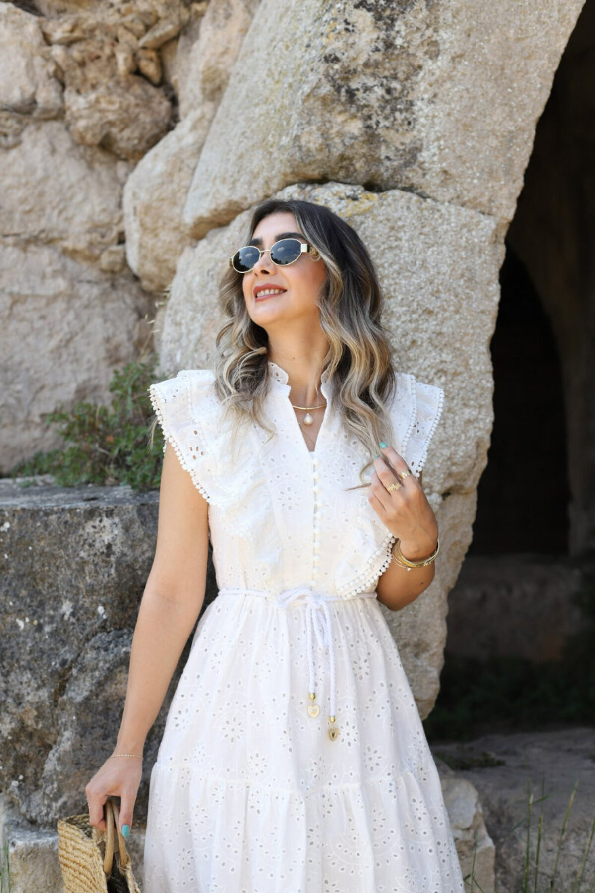 bytugcekaya  Beyaz Önü Fırfırlı Sıfır Kol Fisto Elbise - Görsel 3