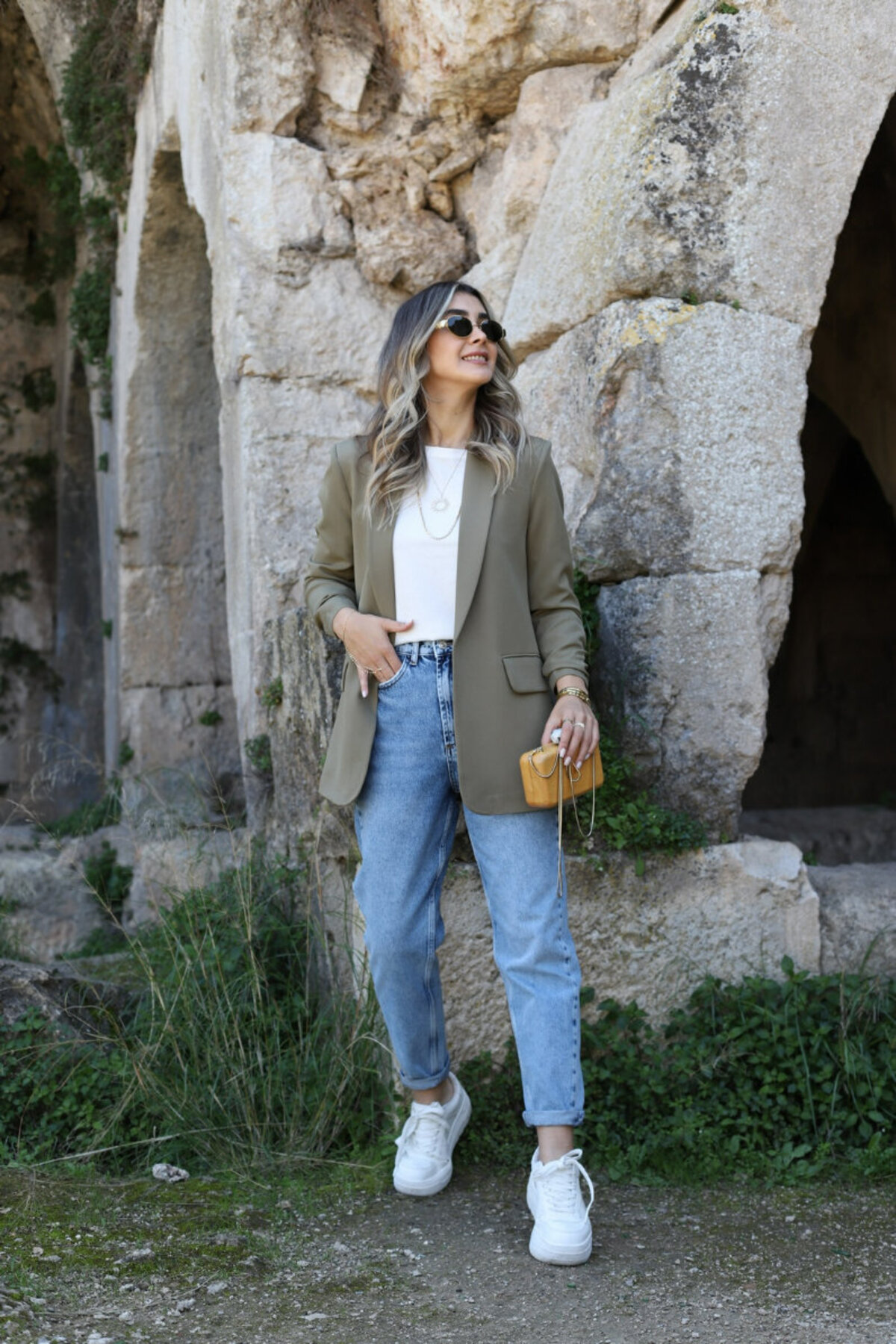 bytugcekaya  Haki Kol Büzgü Detay Blazer - Görsel 3