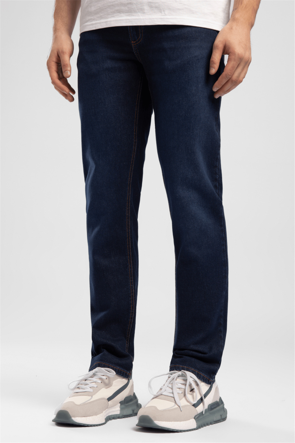 Lee Cooper Marco Erkek Slim Straight Fit Koyu Mavi Jean Pantolon görsel 3