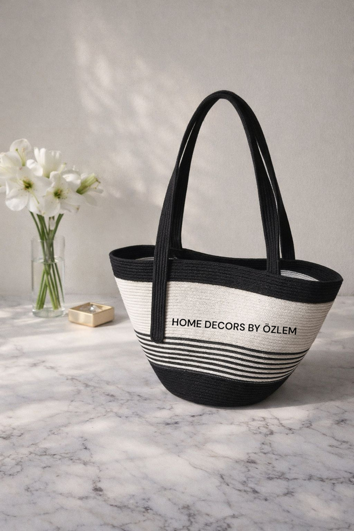 Black White Hand Sleeve Shoulder Beach Bag Casual Bag Straw Bag Handmade - 40~42x30cm