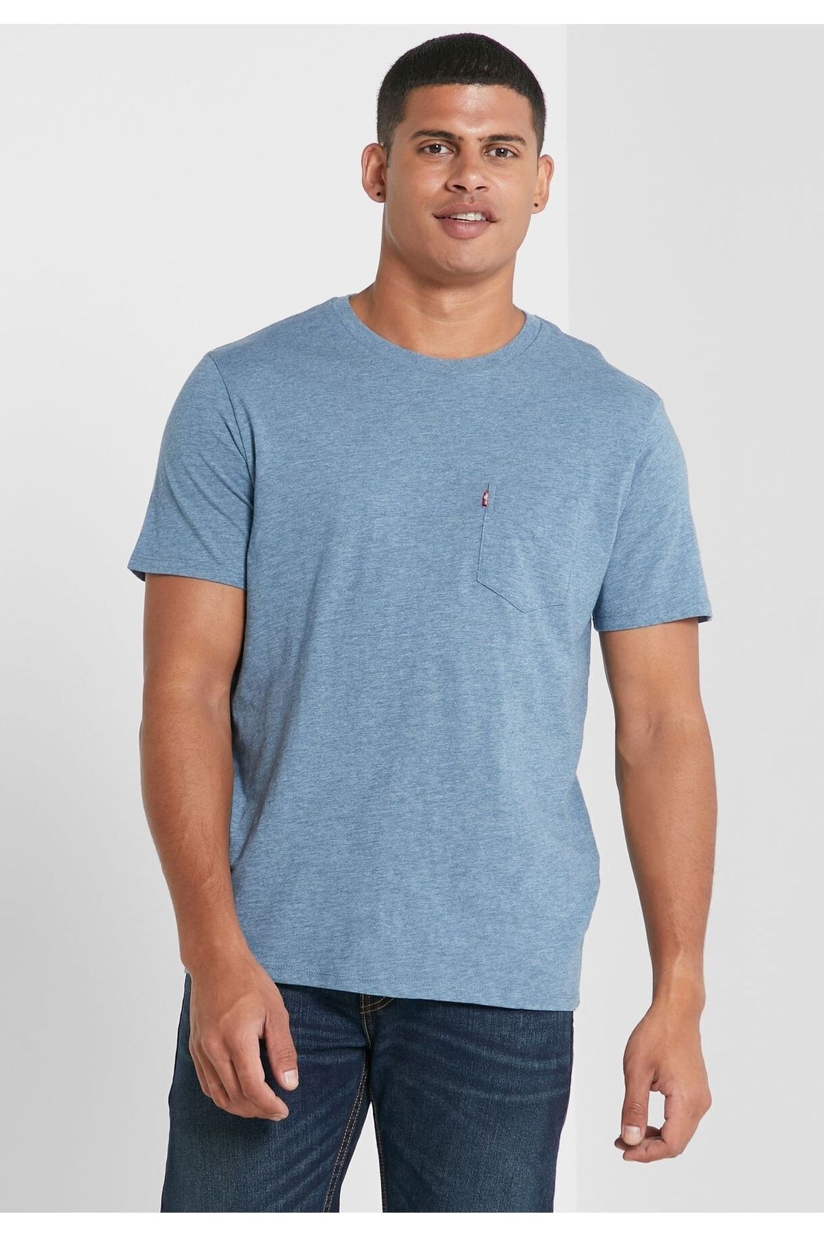 تی‌شرت آستین کوتاه جیب‌دار مردانه طرح ایندیگو واش /19342-0161 لیوایز تی شرت Levi's