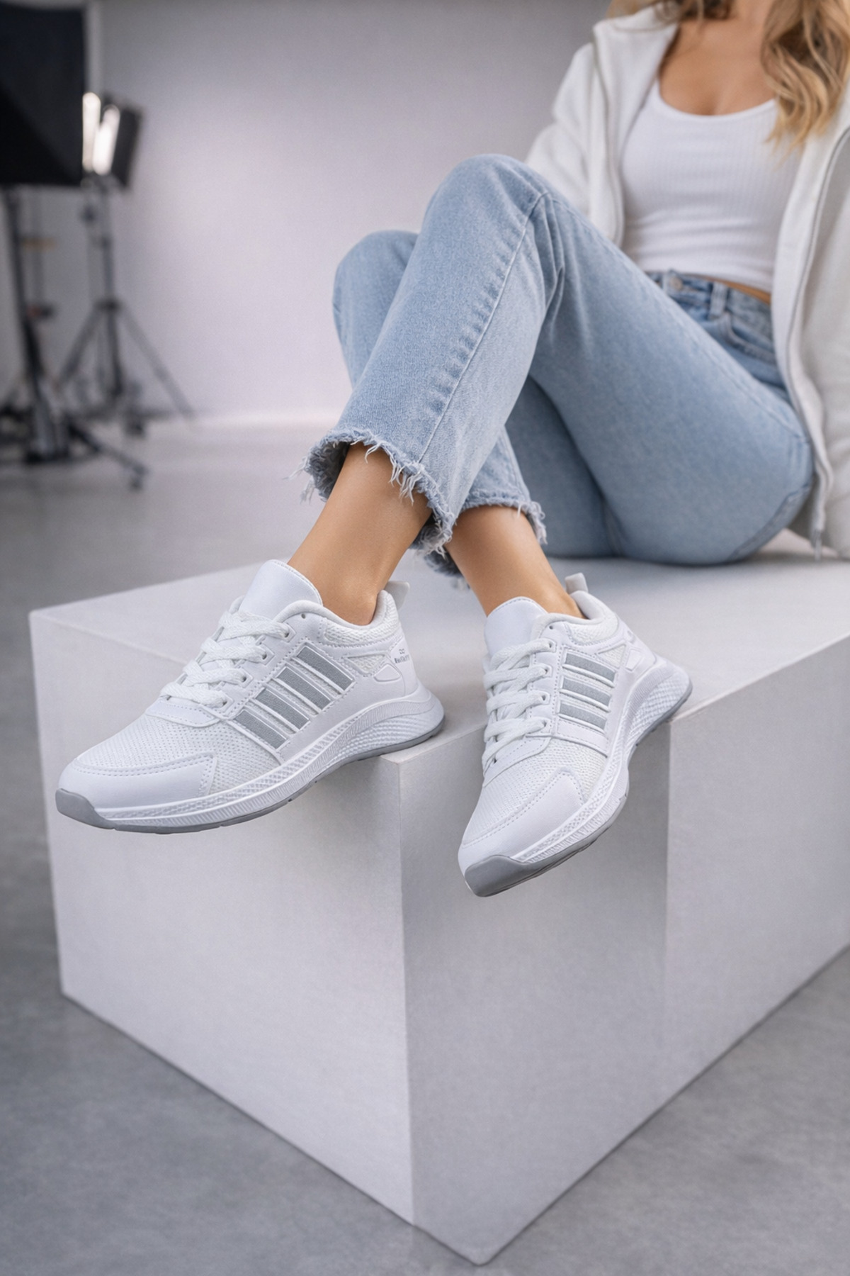 infinite8  Infinite Kadın Erkek Günlük Genç Sneaker, Ortopedikyürüyüş Ayakkabısı Beyaz Gümüş