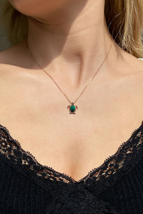 Spossy Silver Jewelry 925 Ayar Gümüş, Rose, Malakit Taşlı Kaplumbağa Kolye
