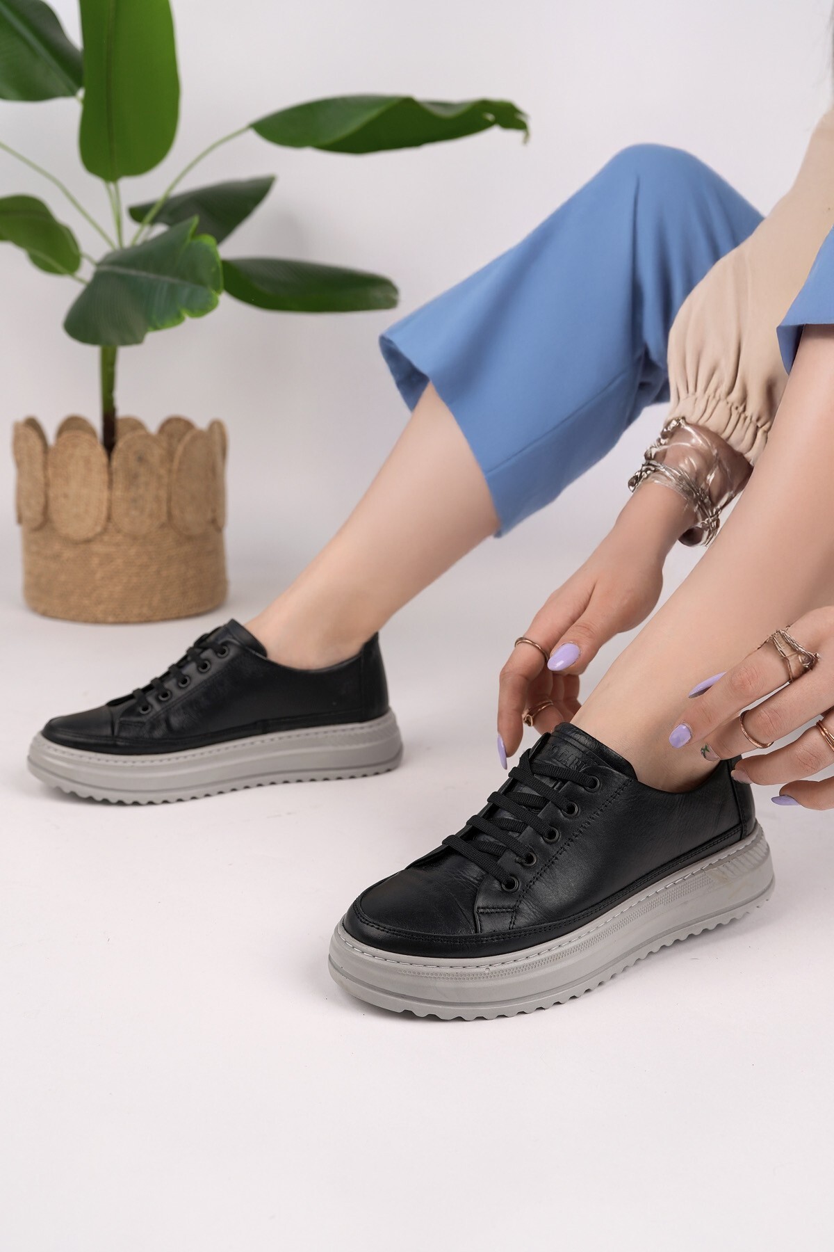Diego Carlotti Hakiki Deri Kadın Günlük Hafif Rahat Sneaker Ayakkabı DD1963