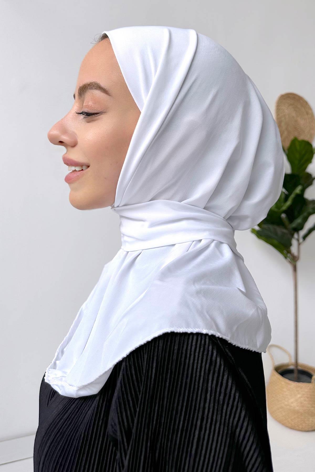 Snap Fastener Bonnet - White