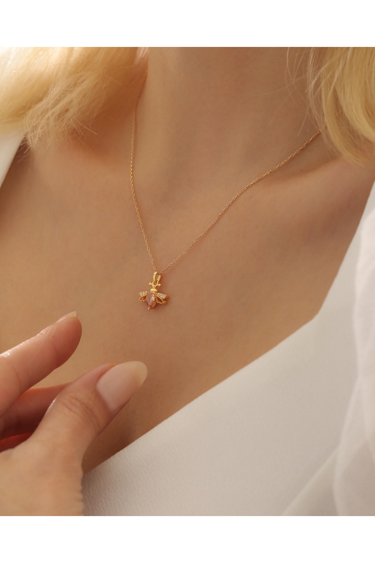missamori 925 Ayar Gümüş Gold Kaplama Zirkon Taşlı Arı Kolye görsel 2