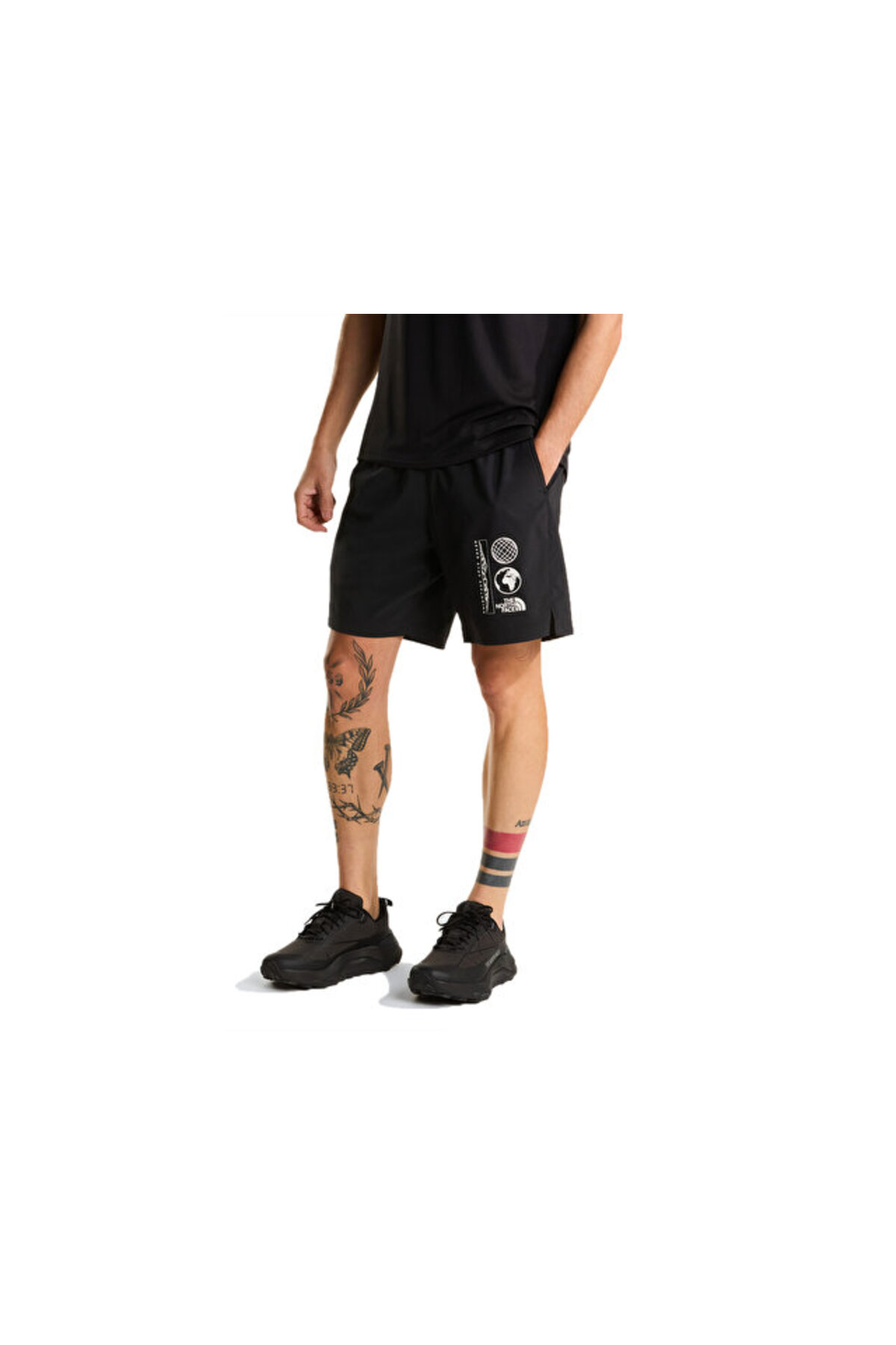 شلوارک مردانه طرح‌دار کوتاه سایز 24/7، کد NF0A8G84JK31، مشکی نورث فیس شورت ورزشی THE NORTH FACE
