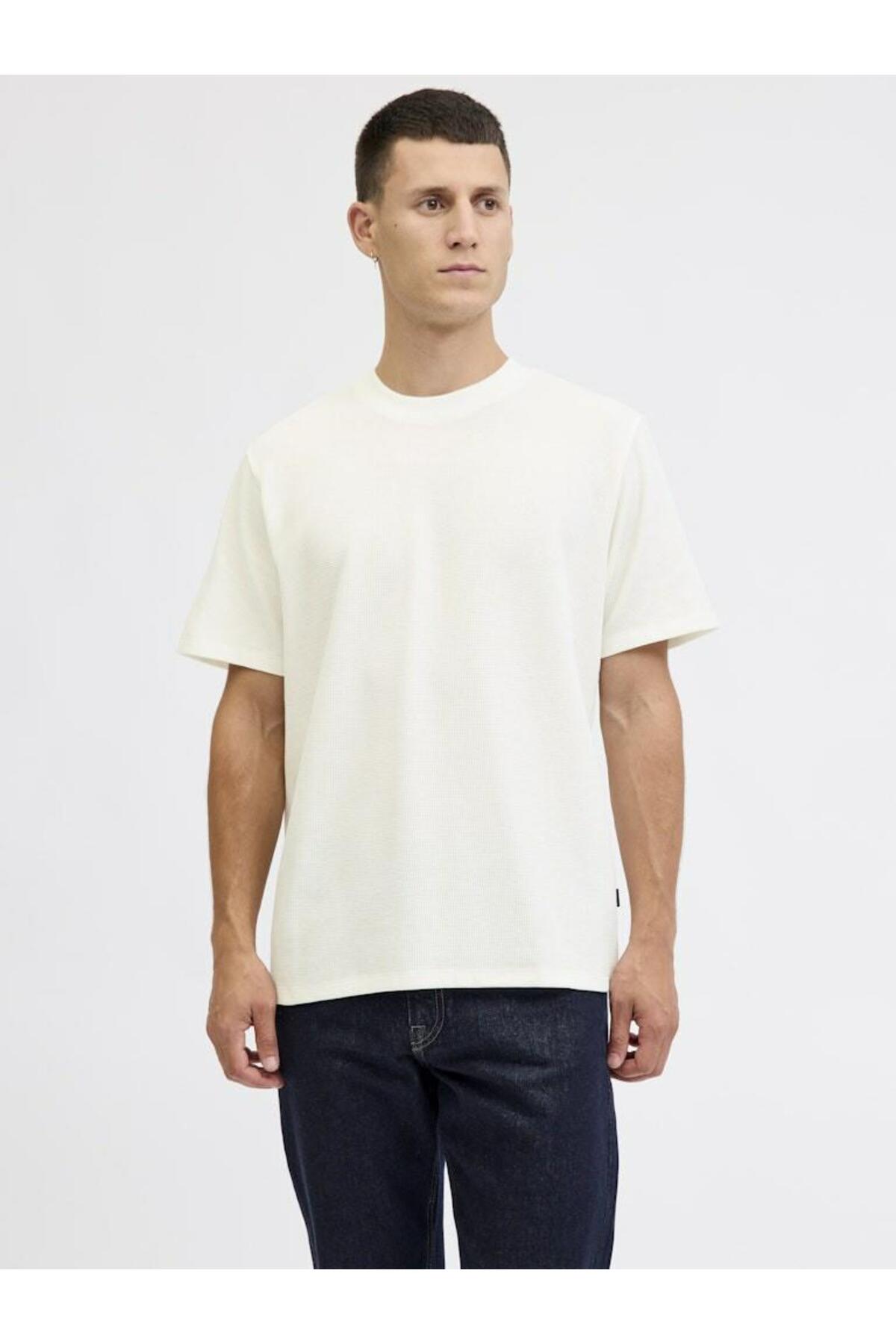 تی شرت مردانه جک جونز مدل Blaleo Structure سایز معمولی کد ۱۲۲۹۴۸۲۳ جک اند جونز تی شرت Jack & Jones