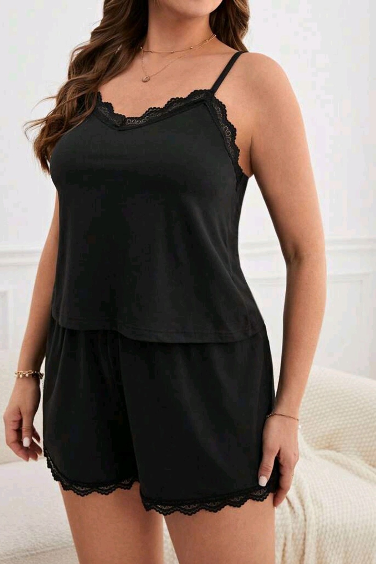 Wesby  Büyük Beden Yanlar Dantelli Yüksek Bel Şort Bluz Takım - Görsel 5