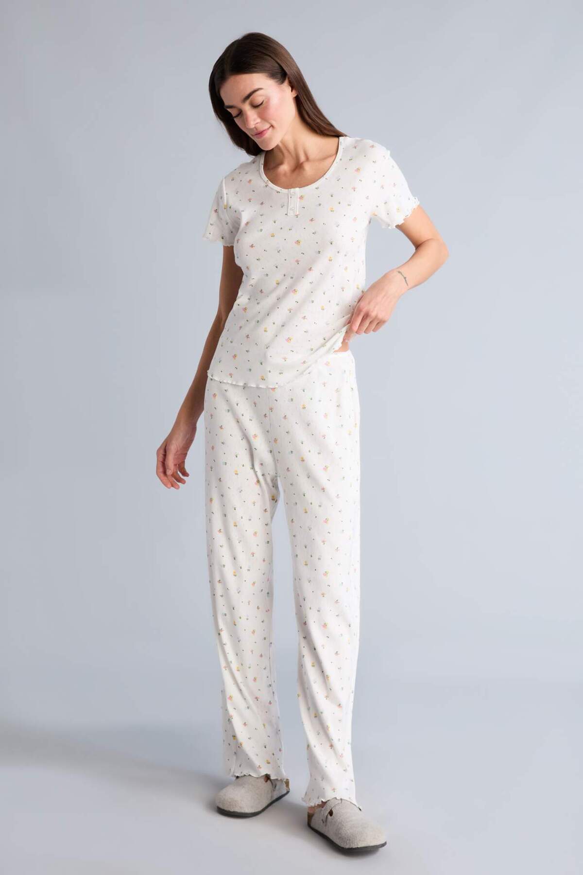 Defacto 100% Cotton Regular Fit Short Sleeve Patterned 2-Piece Ecru Pajama Set H1785Ax26Sp