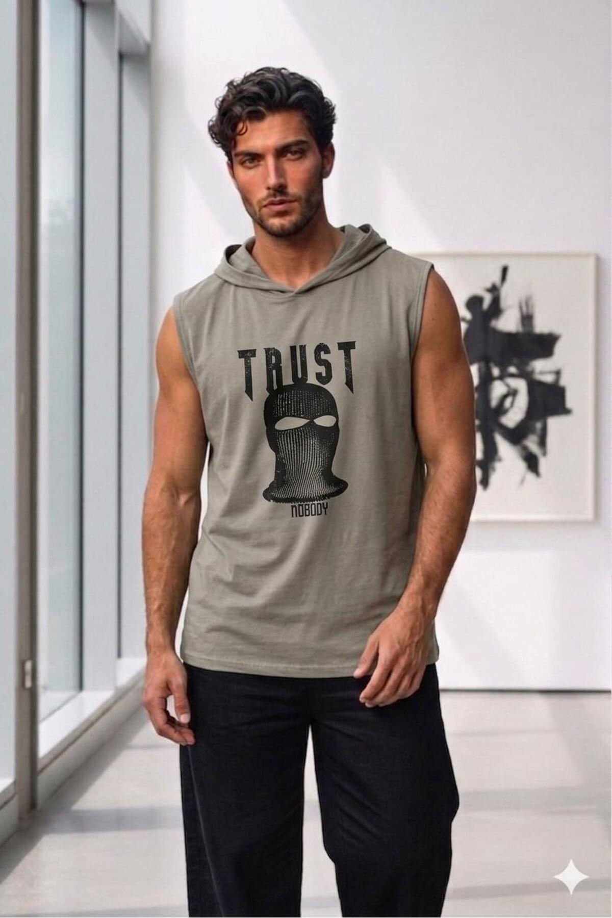 NO 601 Men's Nardogri Hooded Sleeveless Trust Printed Tank Top