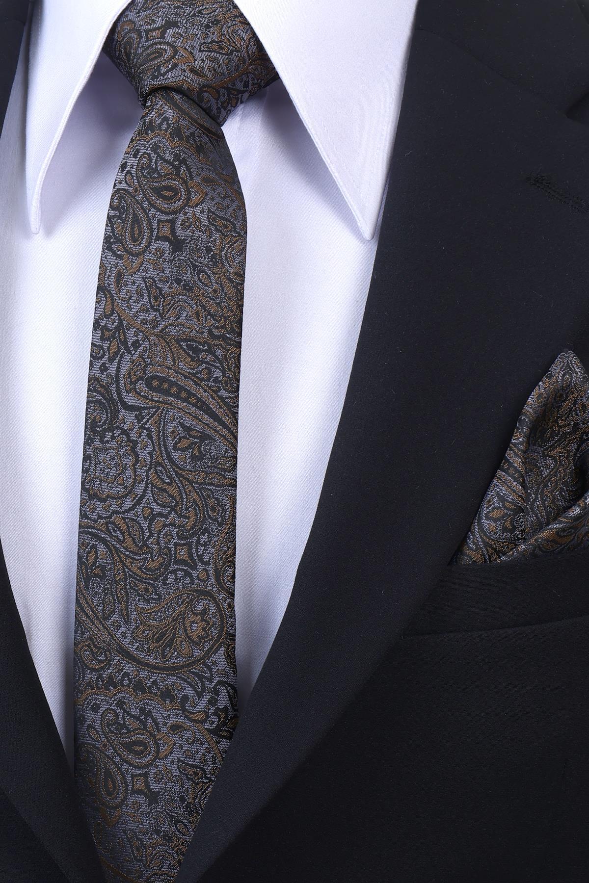 Esgue Hand Made 6 cm Slim Şal Desenli Gri Gold Renk Mendilli İnce Kravat görsel 3