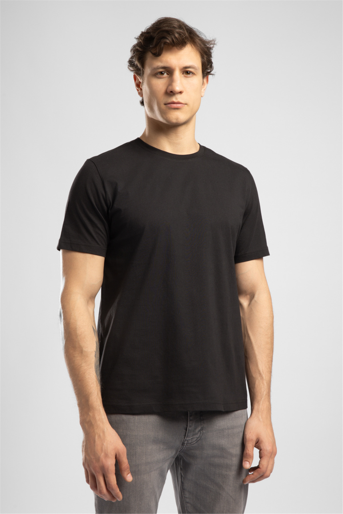 Lee Cooper Baselo Erkek Regular Fit %100 Pamuk Basic Bisiklet Yaka T-Shirt Siyah görsel 2