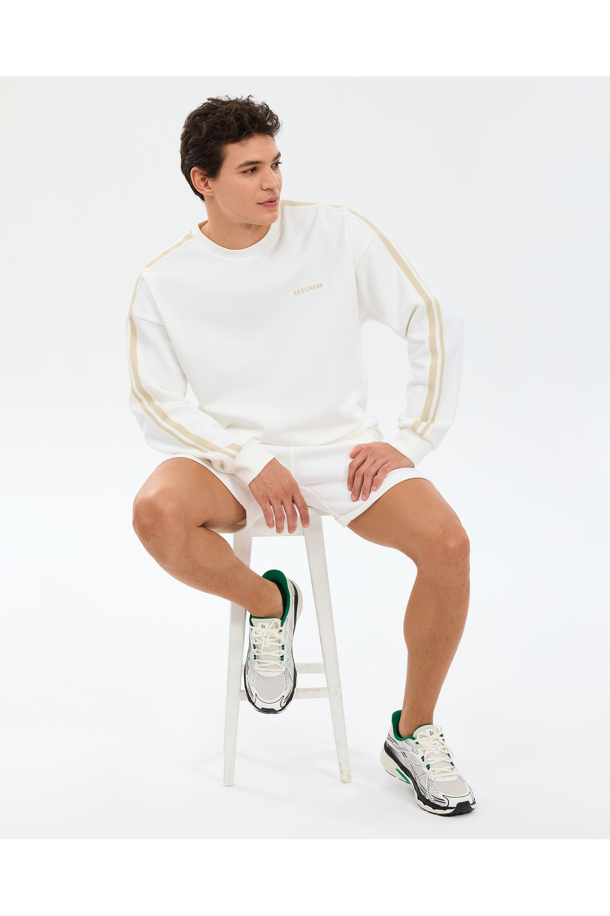 SKECHERS M LW Fleece Crew Neck Sweatshirt Erkek Beyaz Sweatshirt S2610103-3855 görsel 5