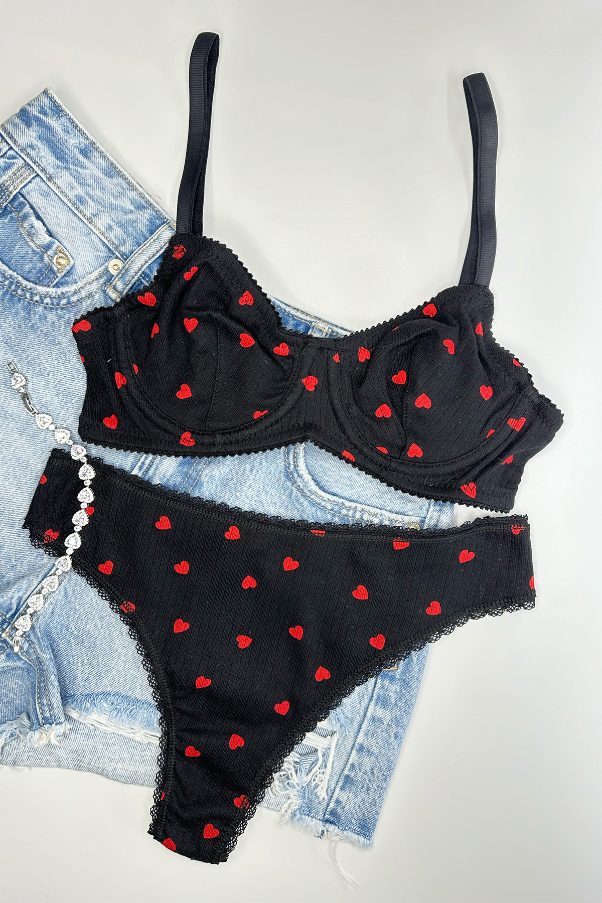 Heart Pattern Cotton Underwear Set with Underwire Black