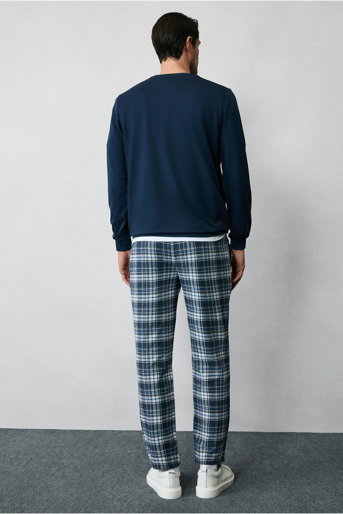 Kiğılı  Pamuk Ekose Örme Çantalı Pijama - Eşofman Altı - Görsel 4