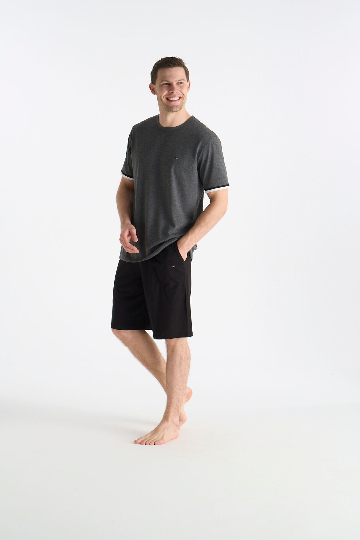 ست پیژامه و لباس خواب مردانه یقه پلو | یو اس پولو U.S. Polo Assn. LK-19035 TR - تصویر 3