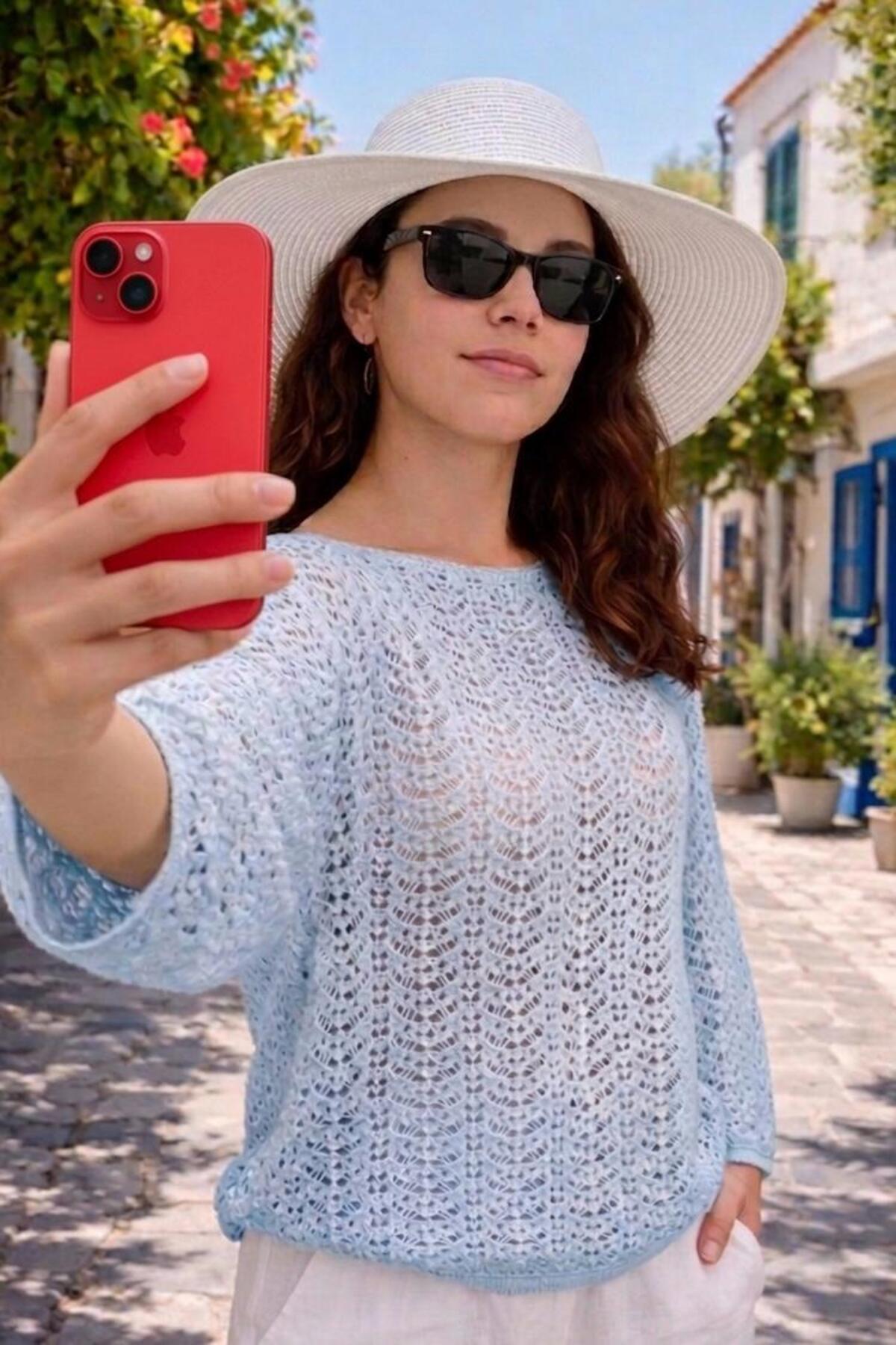 Butik  Una Fiaba, Regular Fit Kayık Yaka Ajurlu Kazak